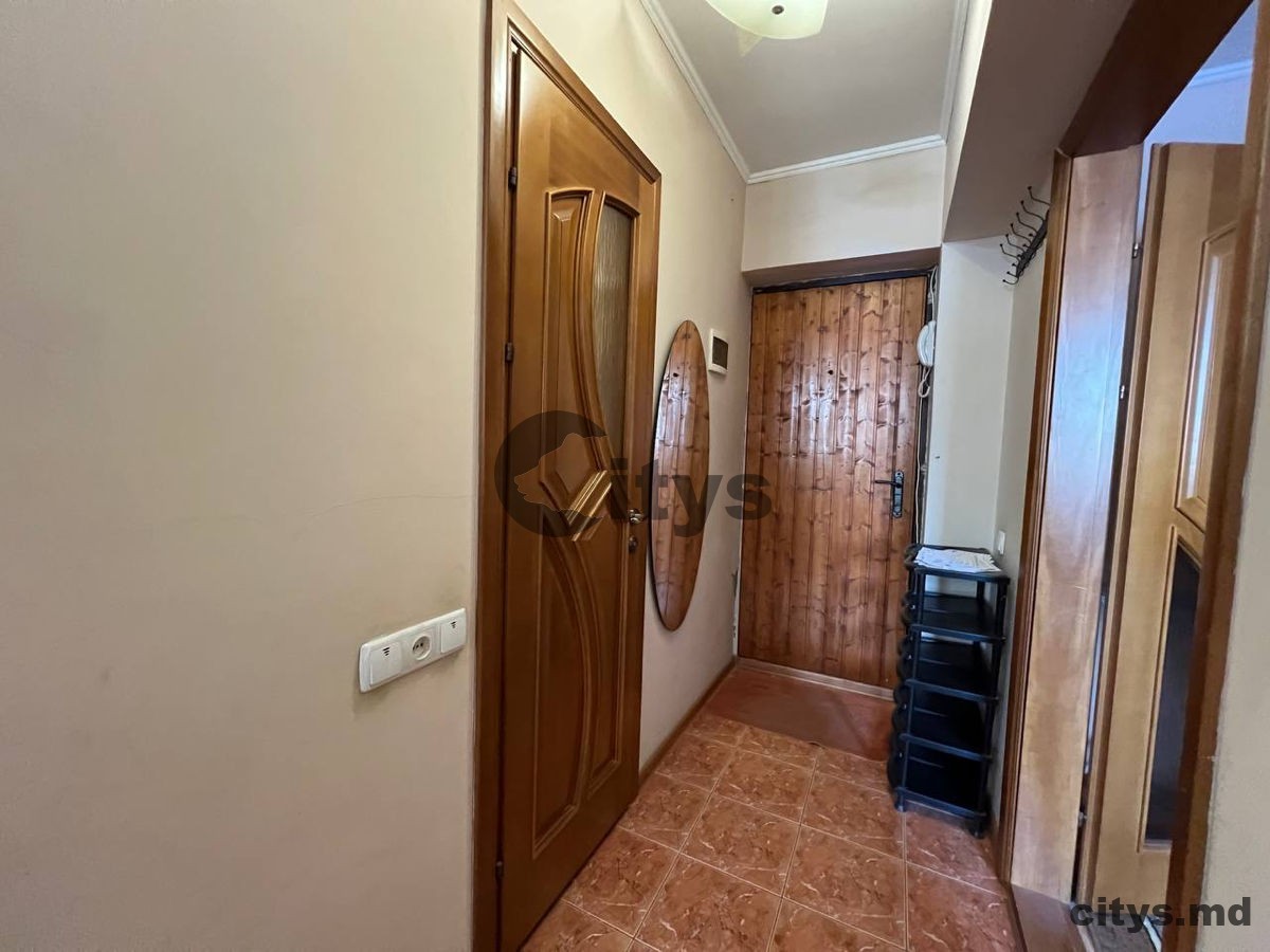 Apartament cu 1 cameră, 33m², Sculeni, Calea Ieşilor photo 2