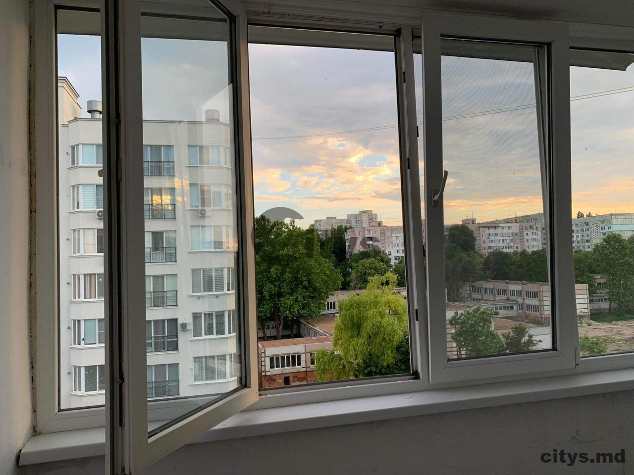 Apartament cu 2 camere, 56m², Botanica, Cuza Vodă photo 1