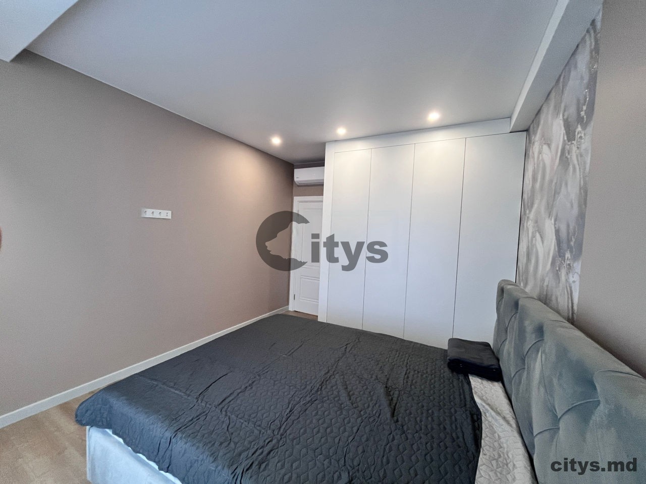 3-х комнатная квартира, 126м², Centru, Lev Tolstoi photo 8 - citys.md 3-х комнатная квартира, 126м², Centru, Lev Tolstoi photo 7