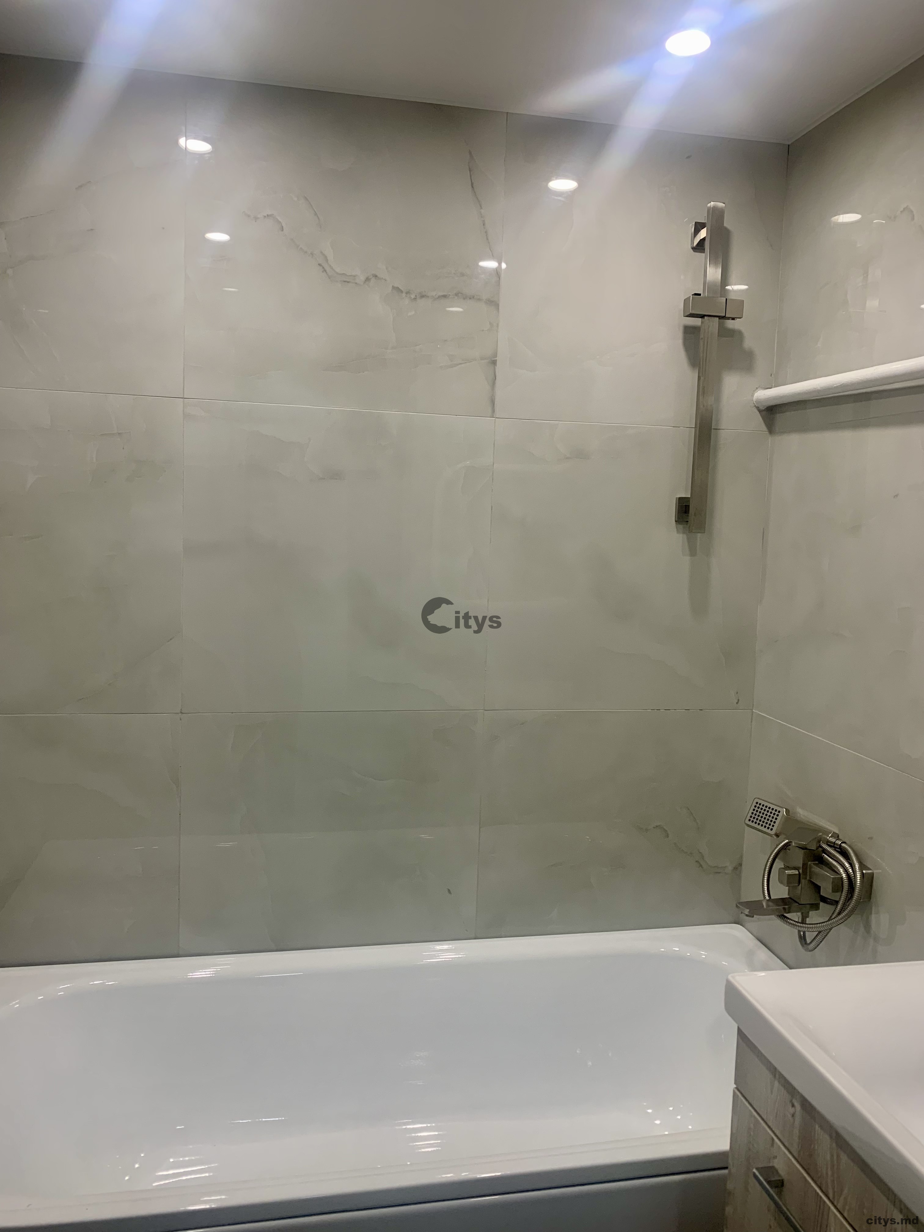 Apartament cu 2 camere, 53m², Ciocana.str.Ginta Latina photo 11 - citys.md Apartament cu 2 camere, 53m², Ciocana.str.Ginta Latina photo 10