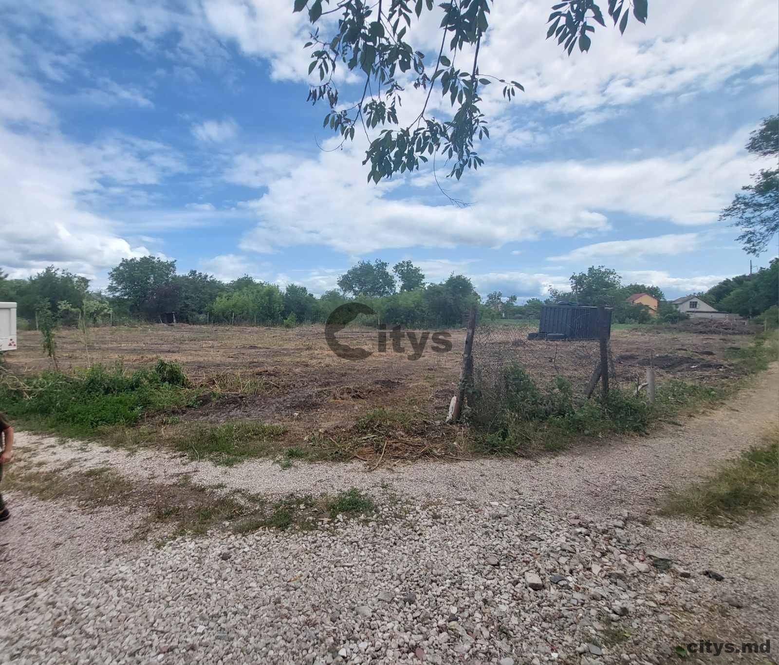 Teren agricol, Onițcani, 18 ari photo 1 - citys.md Teren agricol, Onițcani, 18 ari photo 0