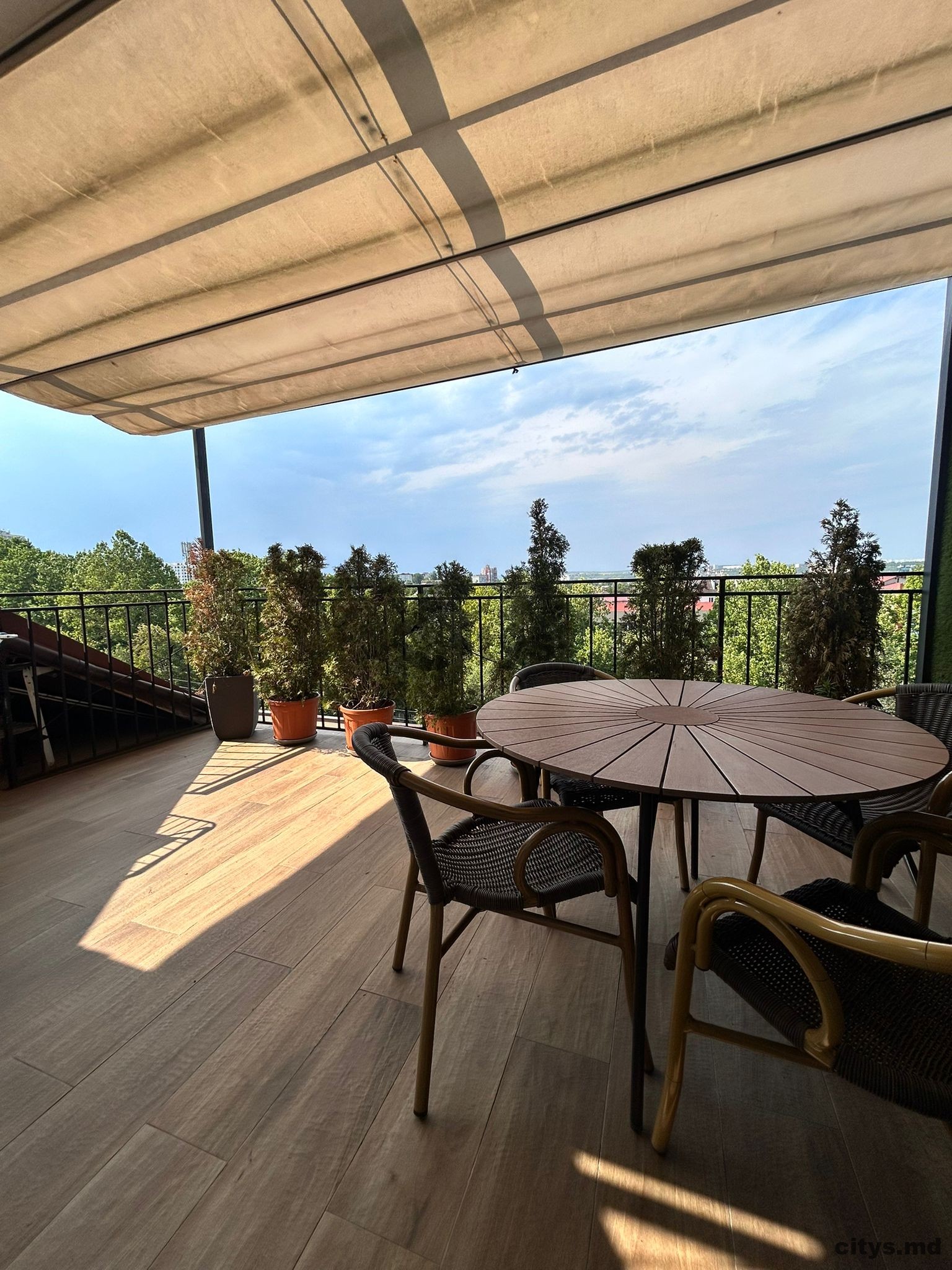 Chirie-Apartament cu 3 camere, 85m², Buiucani.str.Vasile Lupu photo 13 - citys.md Chirie-Apartament cu 3 camere, 85m², Buiucani.str.Vasile Lupu photo 12