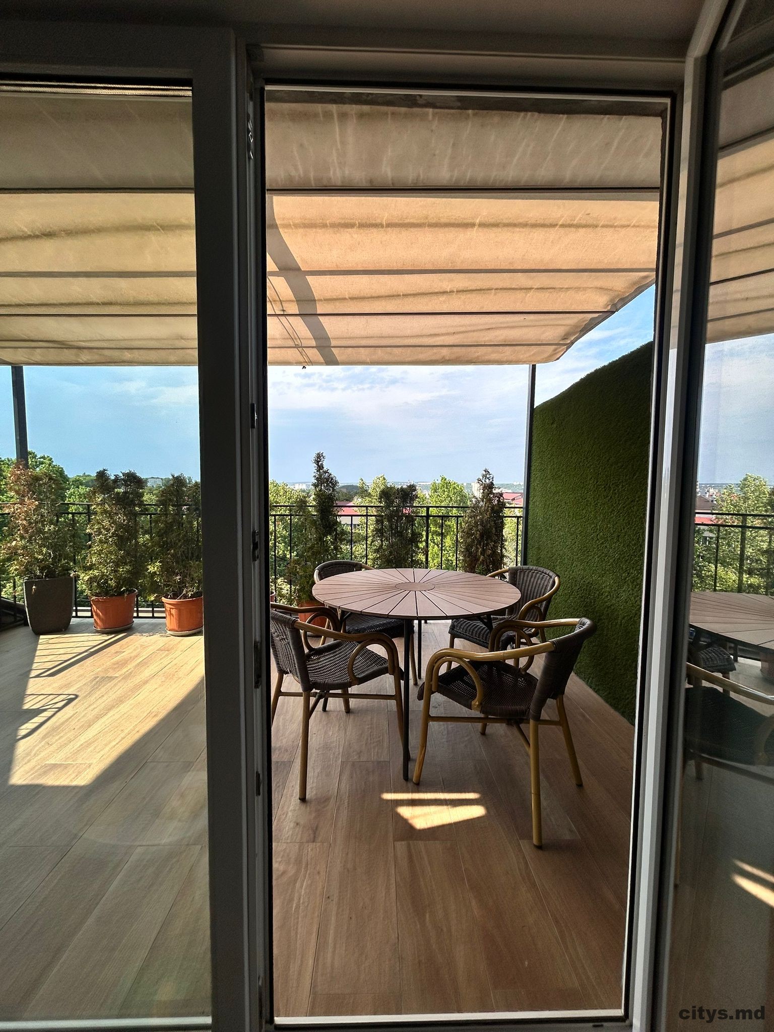 Chirie-Apartament cu 3 camere, 85m², Buiucani.str.Vasile Lupu photo 14 - citys.md Chirie-Apartament cu 3 camere, 85m², Buiucani.str.Vasile Lupu photo 13