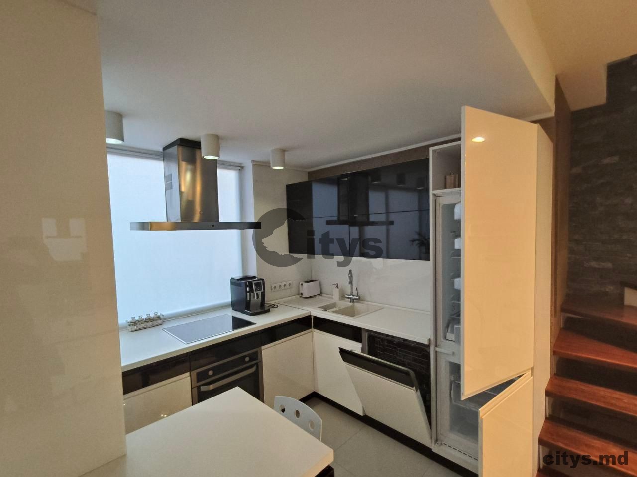 Chirie-Apartament cu 3 camere, 85m², Buiucani.str.Vasile Lupu photo 18 - citys.md Chirie-Apartament cu 3 camere, 85m², Buiucani.str.Vasile Lupu photo 17