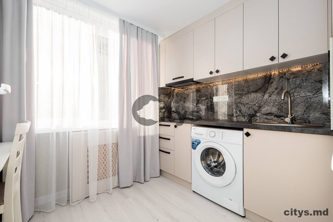 Garsonieră, 22m², Sucevița photo 0