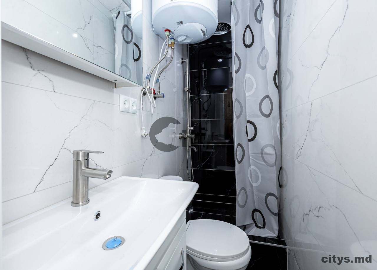 Garsonieră, 22m², Sucevița photo 3
