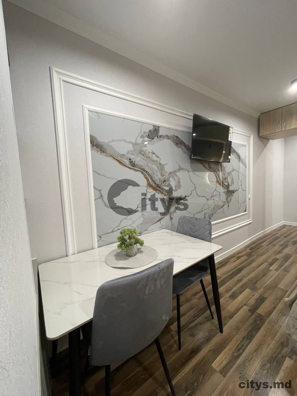 Garsonieră, 28m², str. Burebista photo 2 - citys.md Garsonieră, 28m², str. Burebista photo 1