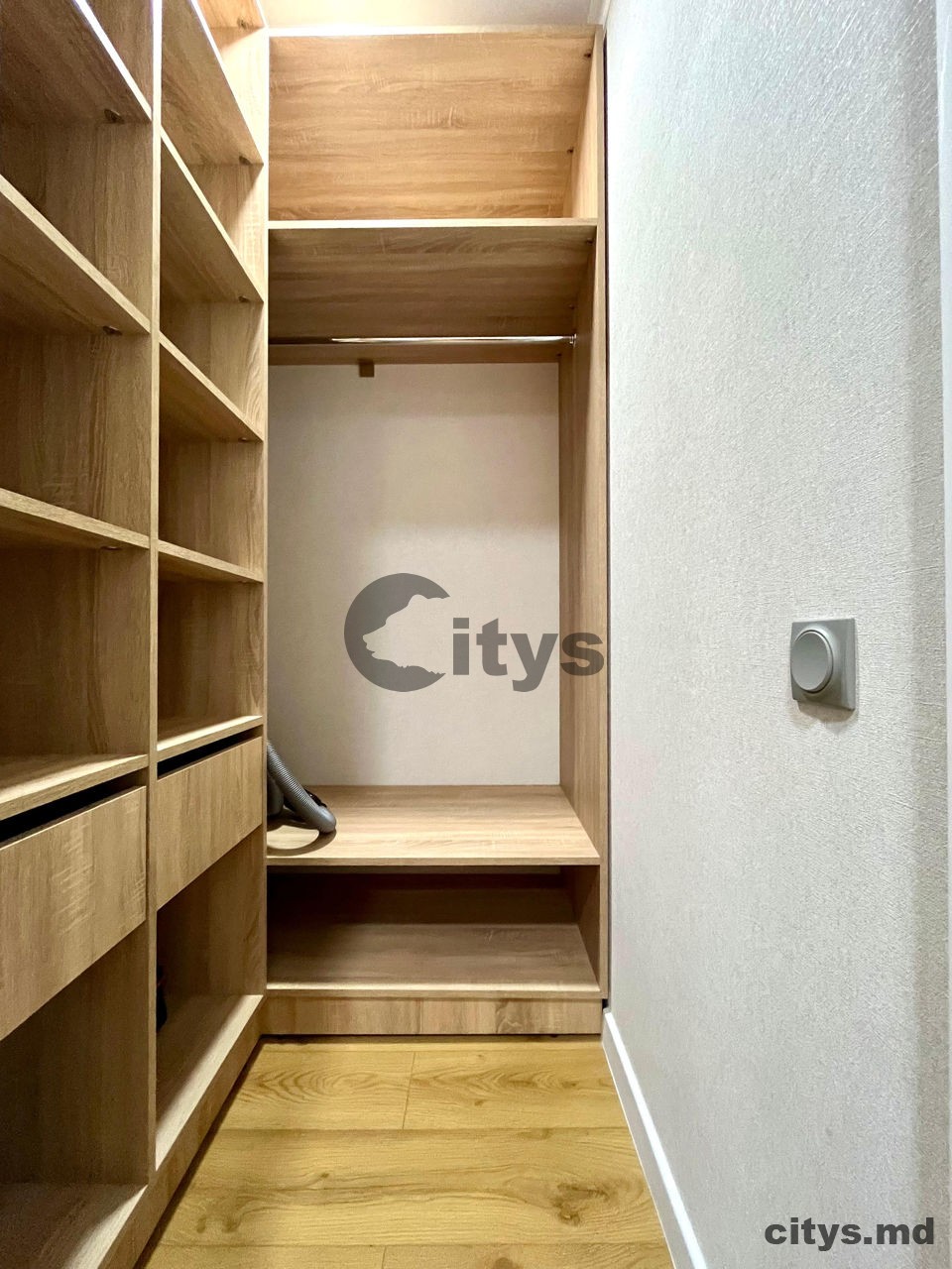 2-х комнатная квартира, 48м², Traian photo 1