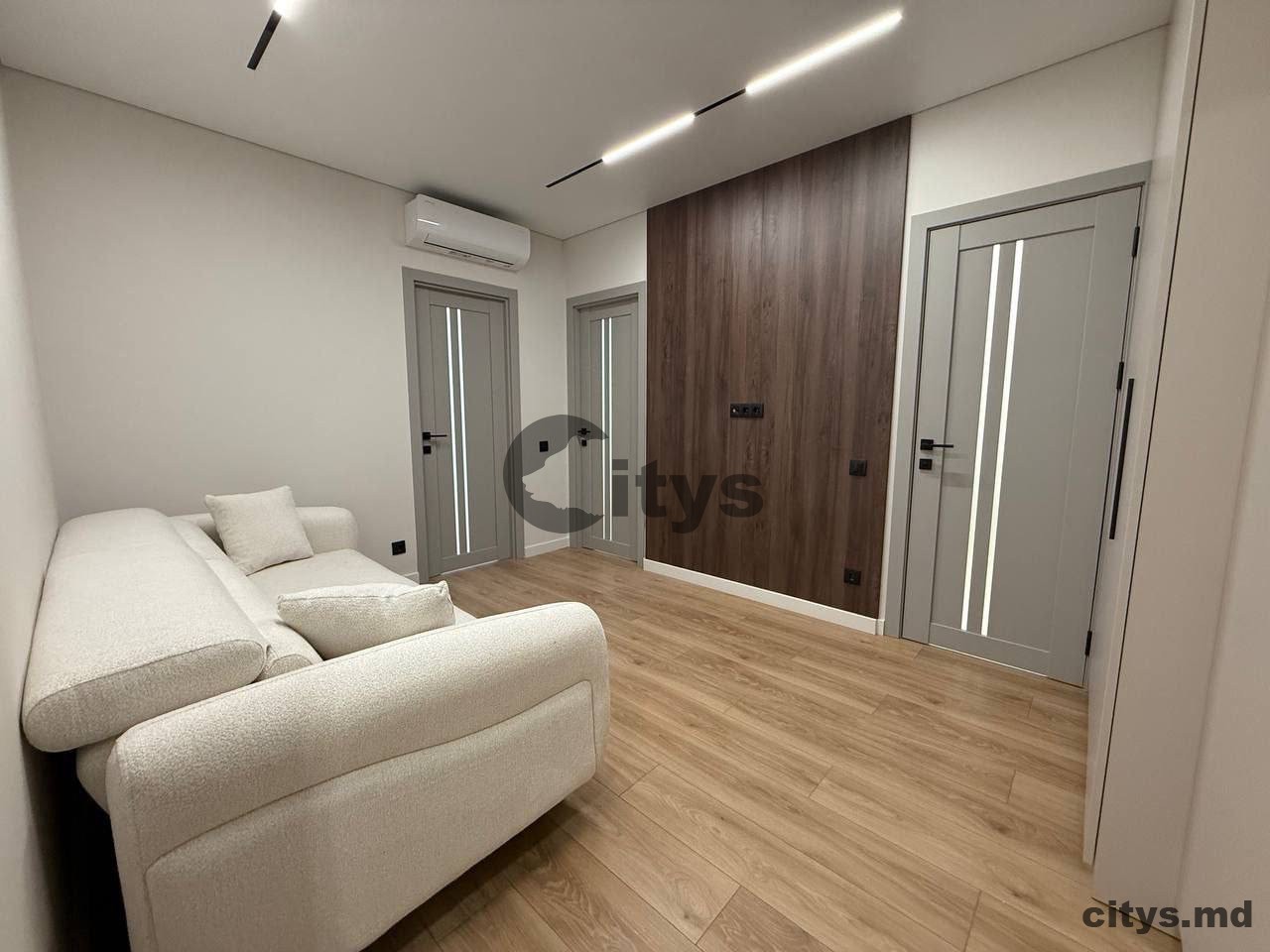Apartament cu 2 camere, 59m², Rîșcani, Cornești photo 7