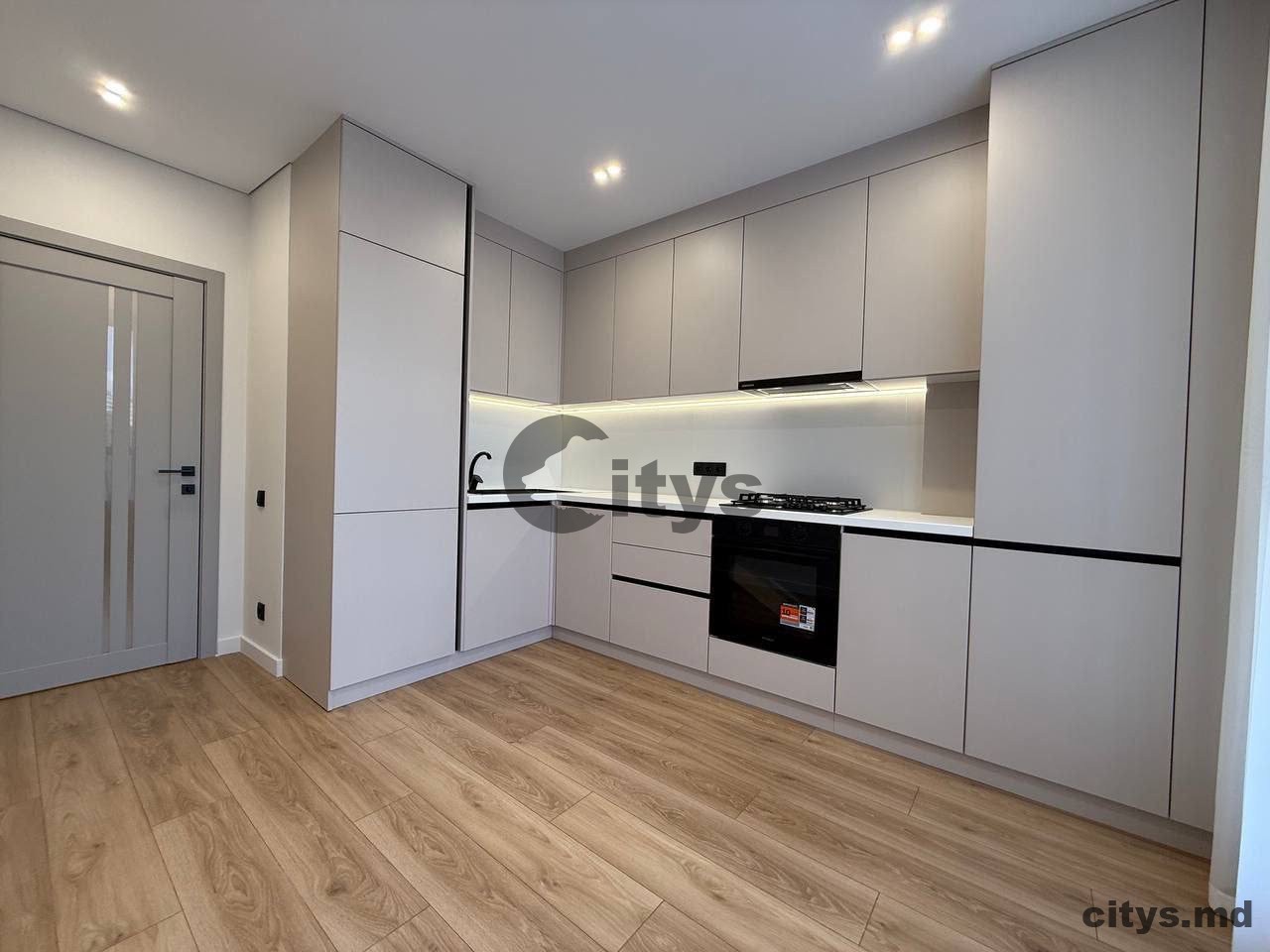 Apartament cu 2 camere, 59m², Rîșcani, Cornești photo 6