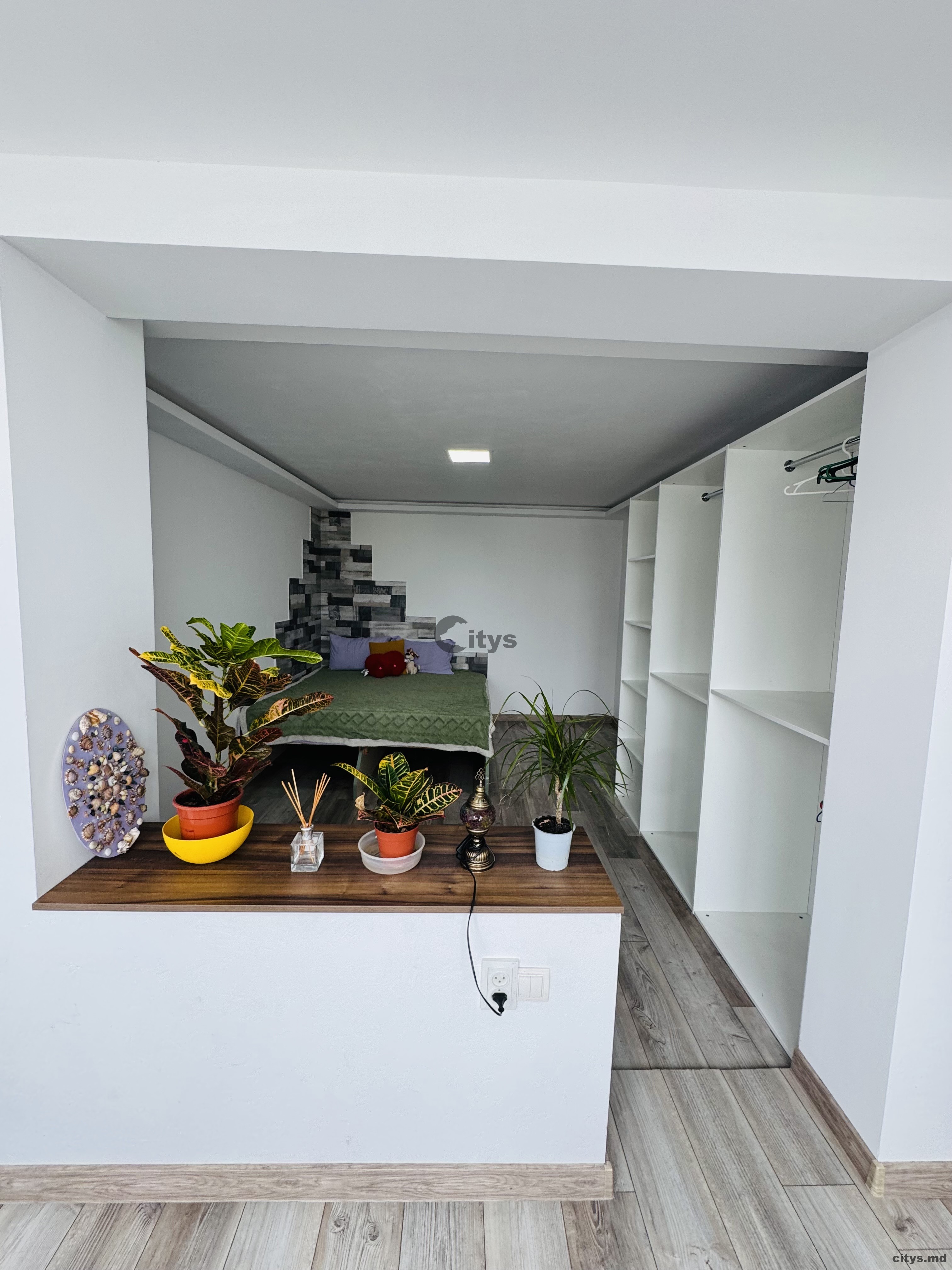 Chirie-Apartament cu 4 camere, 80m², Игорь Виеру photo 5 - citys.md Chirie-Apartament cu 4 camere, 80m², Игорь Виеру photo 4