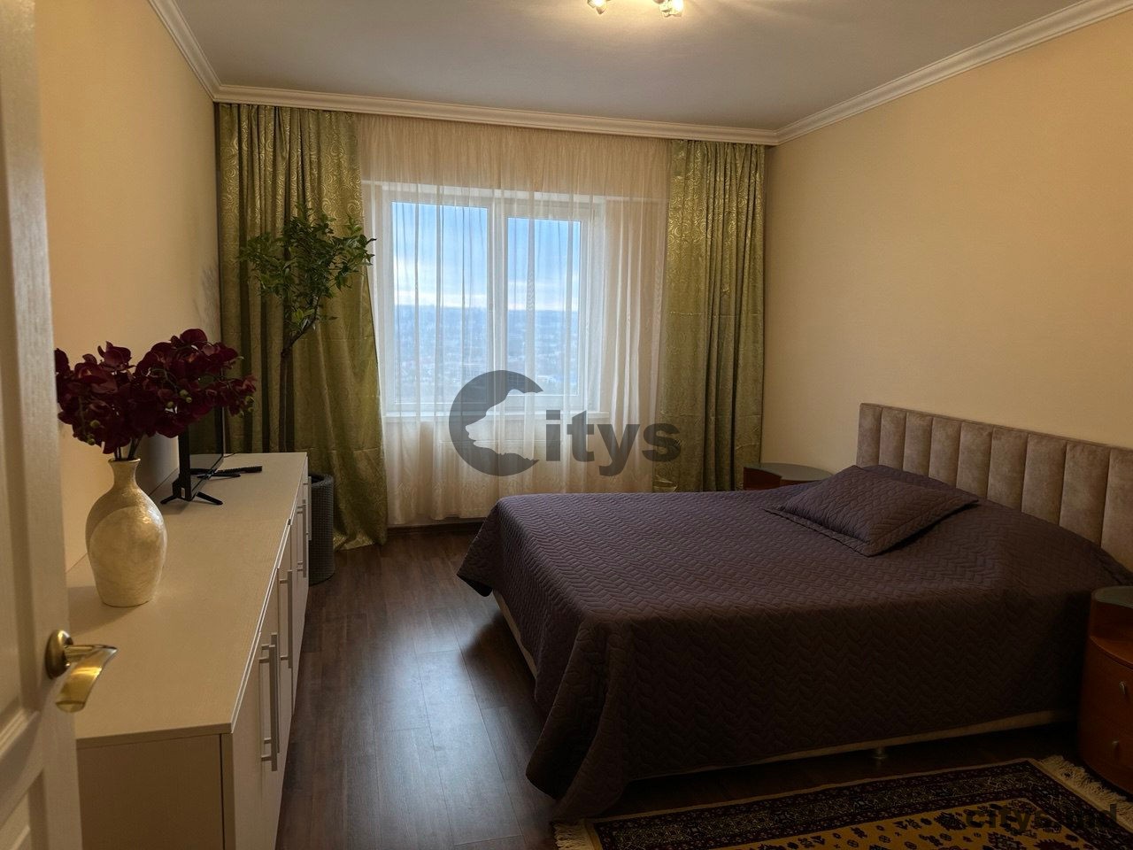 Chirie -Apartament cu 3 camere, 118m², Bogdan Voevod photo 4 - citys.md Chirie -Apartament cu 3 camere, 118m², Bogdan Voevod photo 3