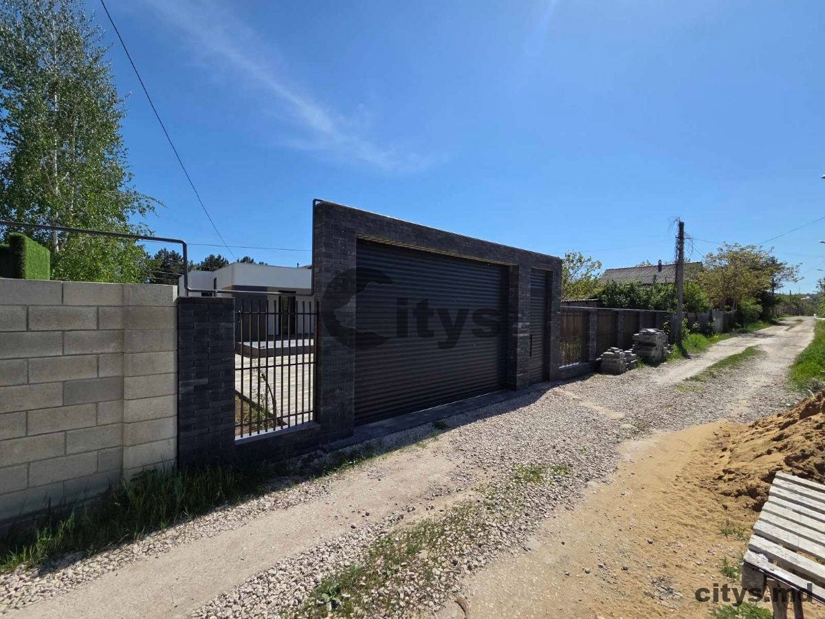 Casă cu un nivel, 160m², Chisinau, Vatra, strada Lacului photo 1