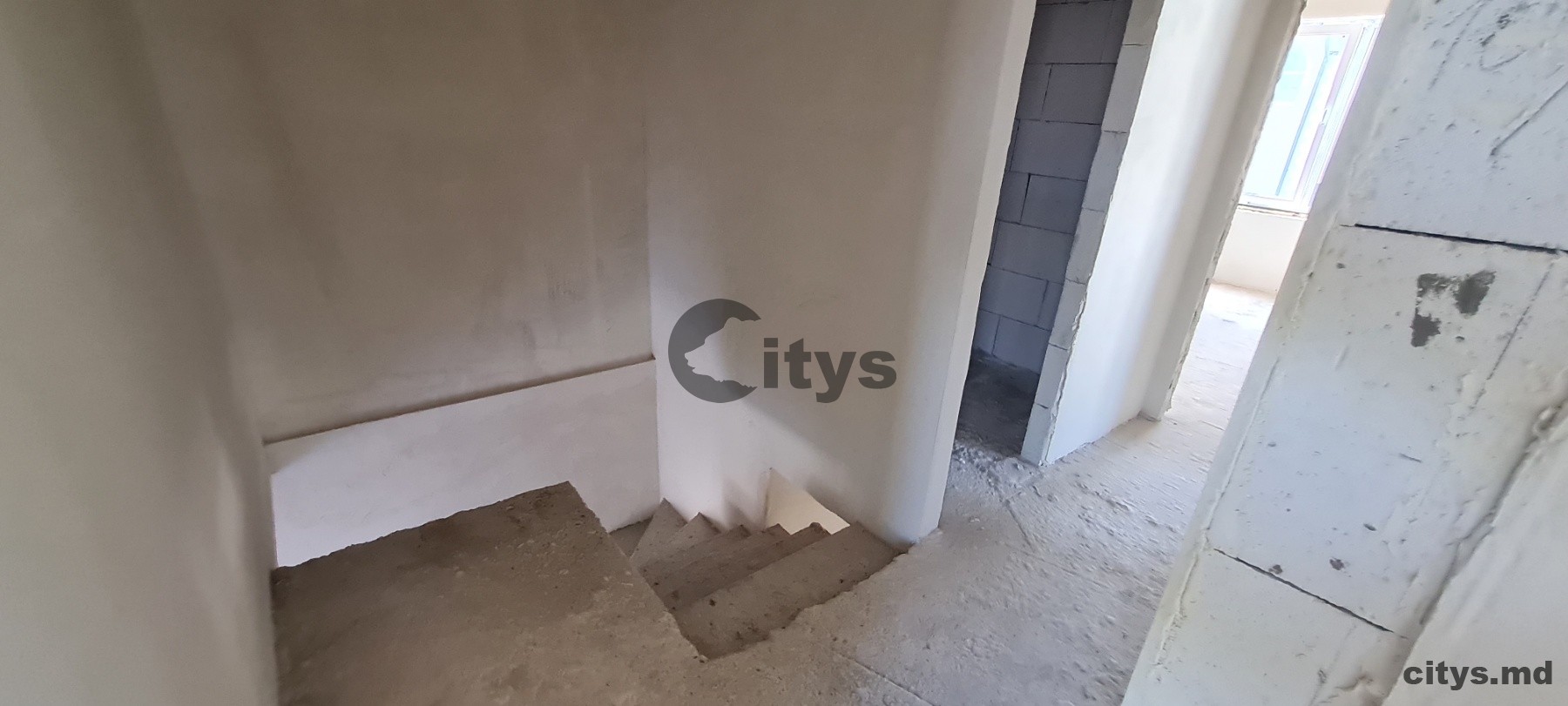 Duplex - Townhouse cu 2 nivele, 145m², str.Codru photo 3