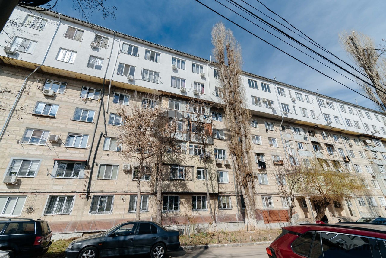 Apartament cu 2 camere, 46m², Buiucani, Suceviţa photo 3