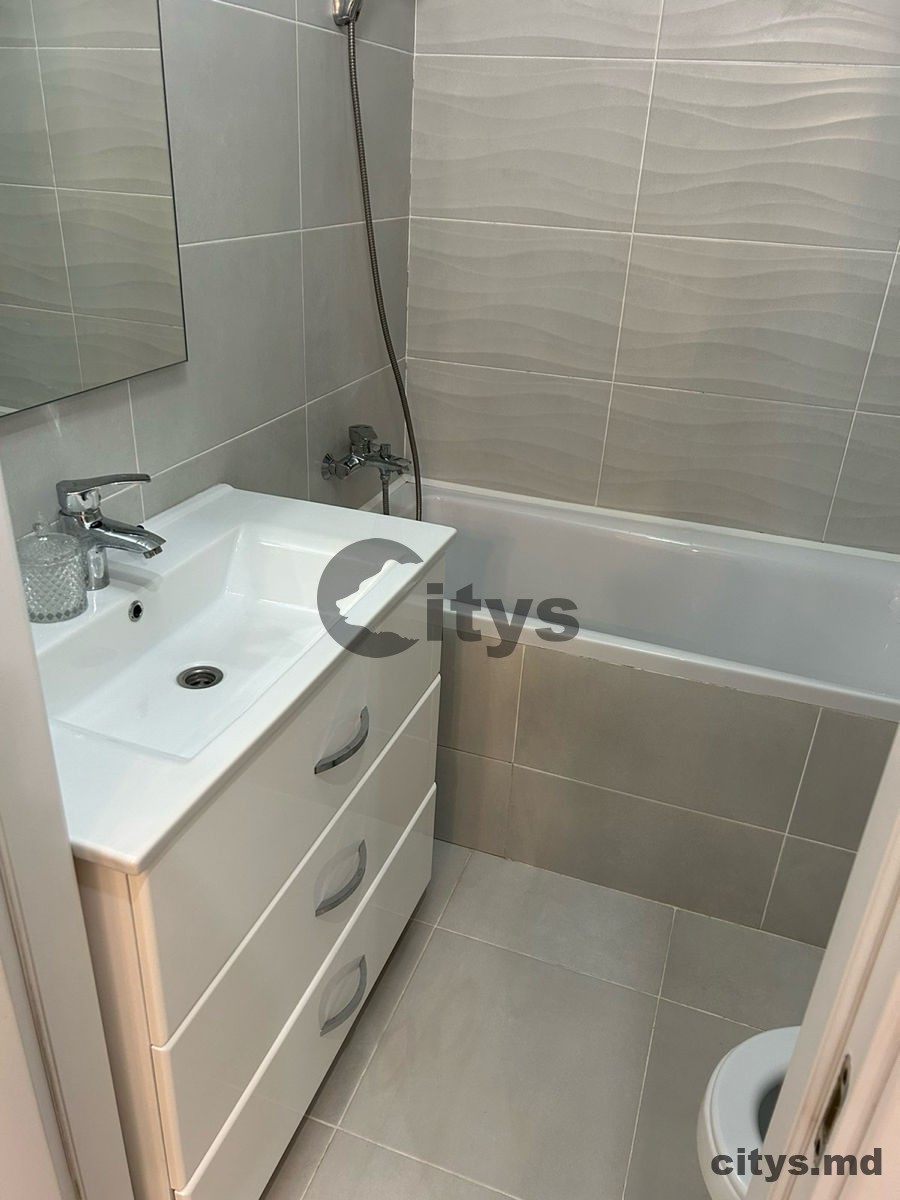 Chirie-Apartament cu 1 cameră, 40m²,Centru. str.Nicolae Testemitanu photo 5