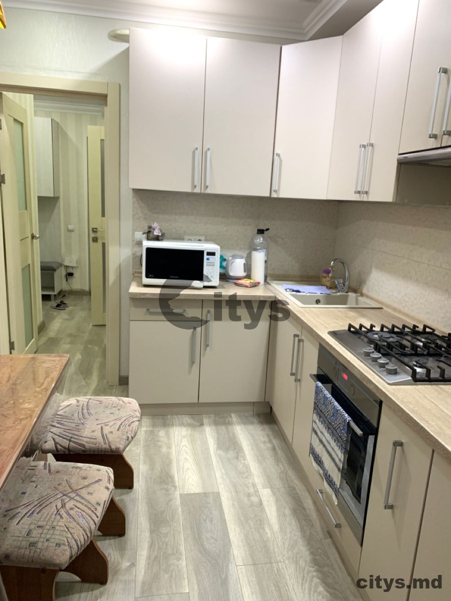 сдается-2-х комнатная квартира, 65м², центр, Alexei Sciusev photo 5 - citys.md сдается-2-х комнатная квартира, 65м², центр, Alexei Sciusev photo 4