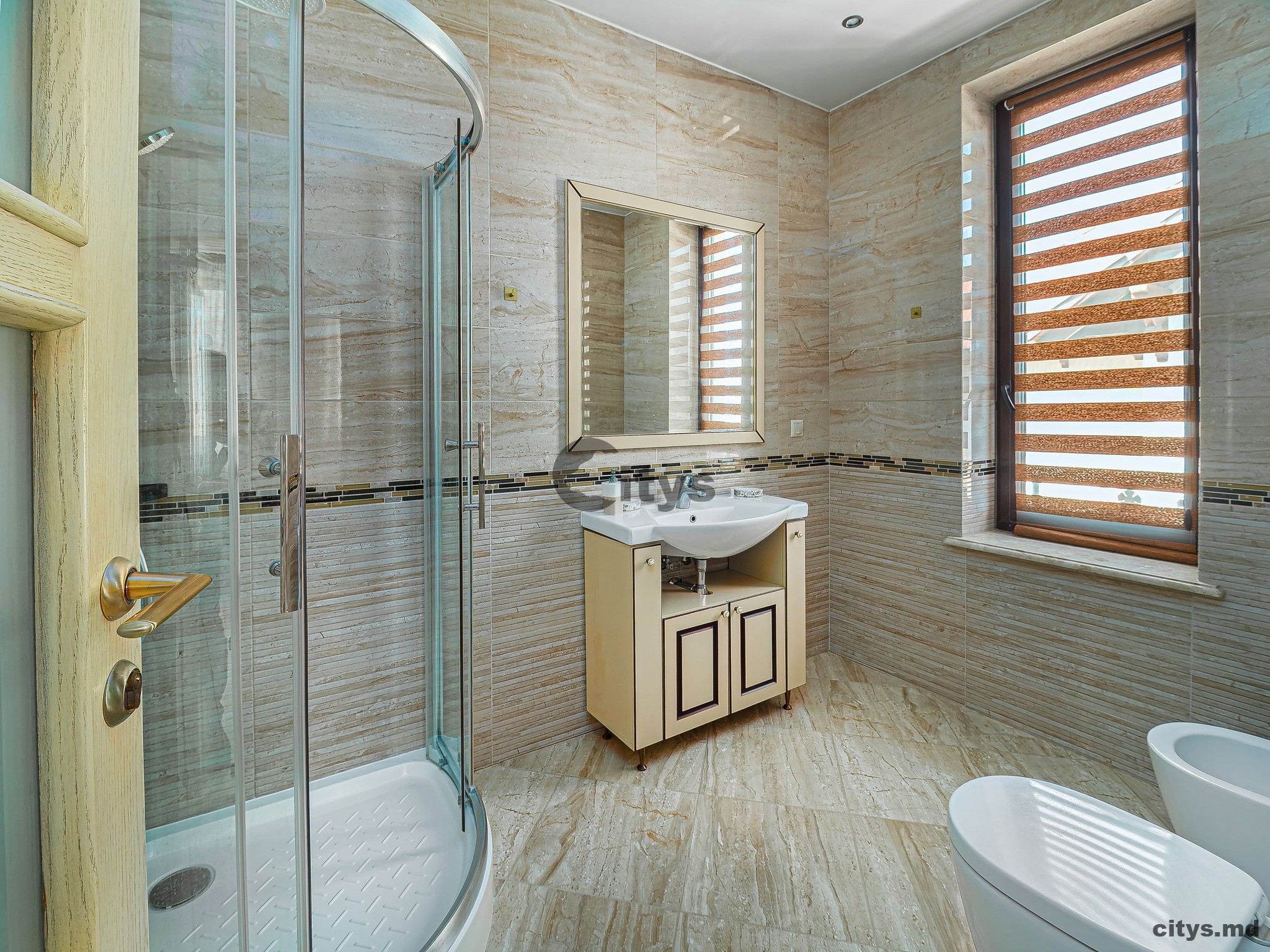 Chirie-Casă cu 2 nivele, 270m², Карол Шмидт photo 7