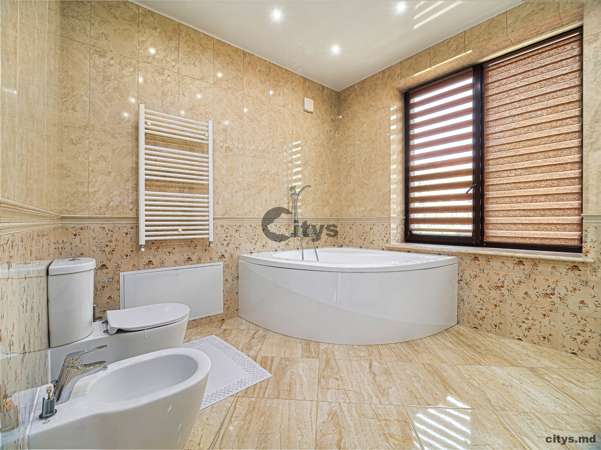 Chirie-Casă cu 2 nivele, 270m², Карол Шмидт photo 6