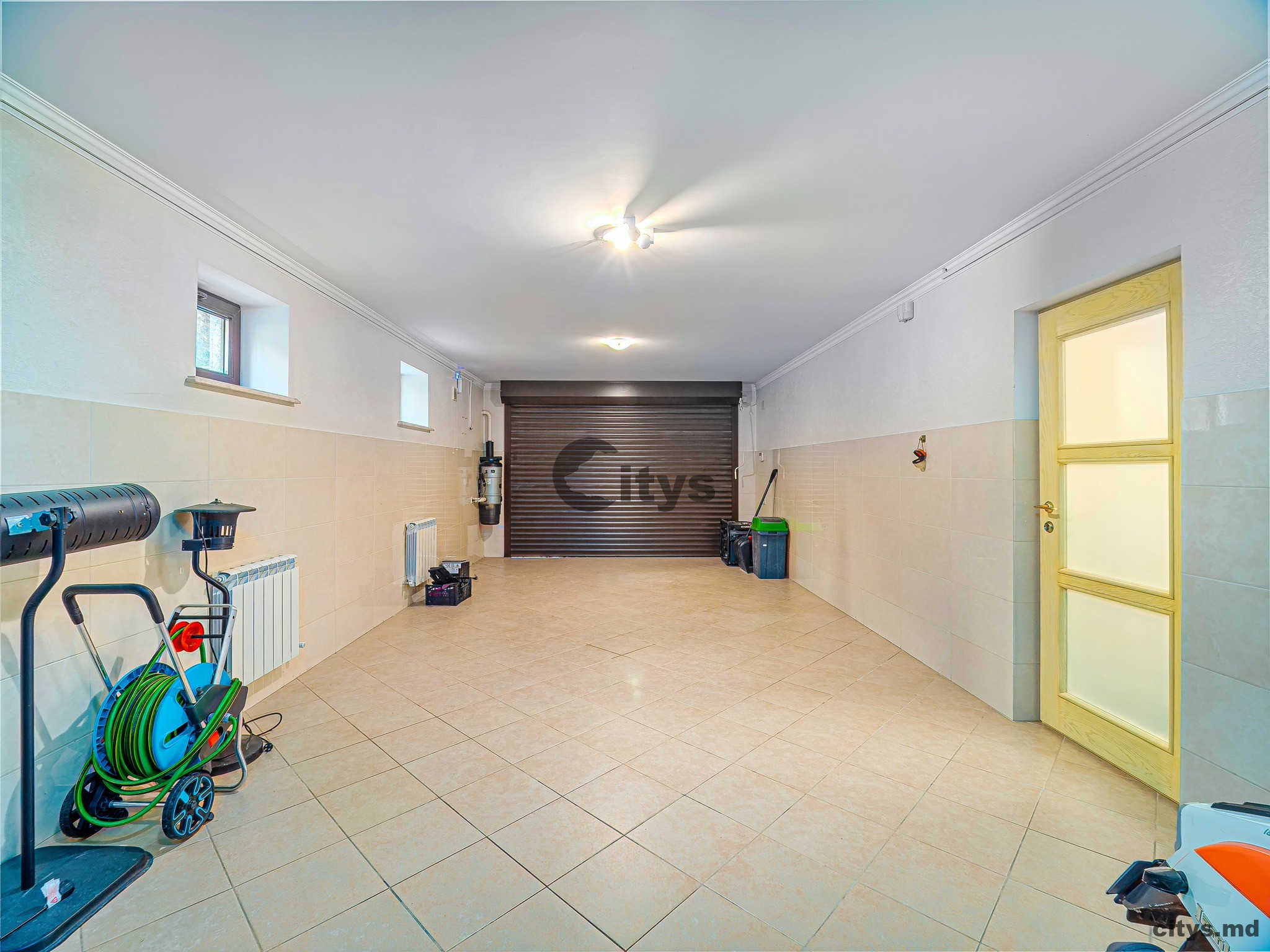 Chirie-Casă cu 2 nivele, 270m², Карол Шмидт photo 3