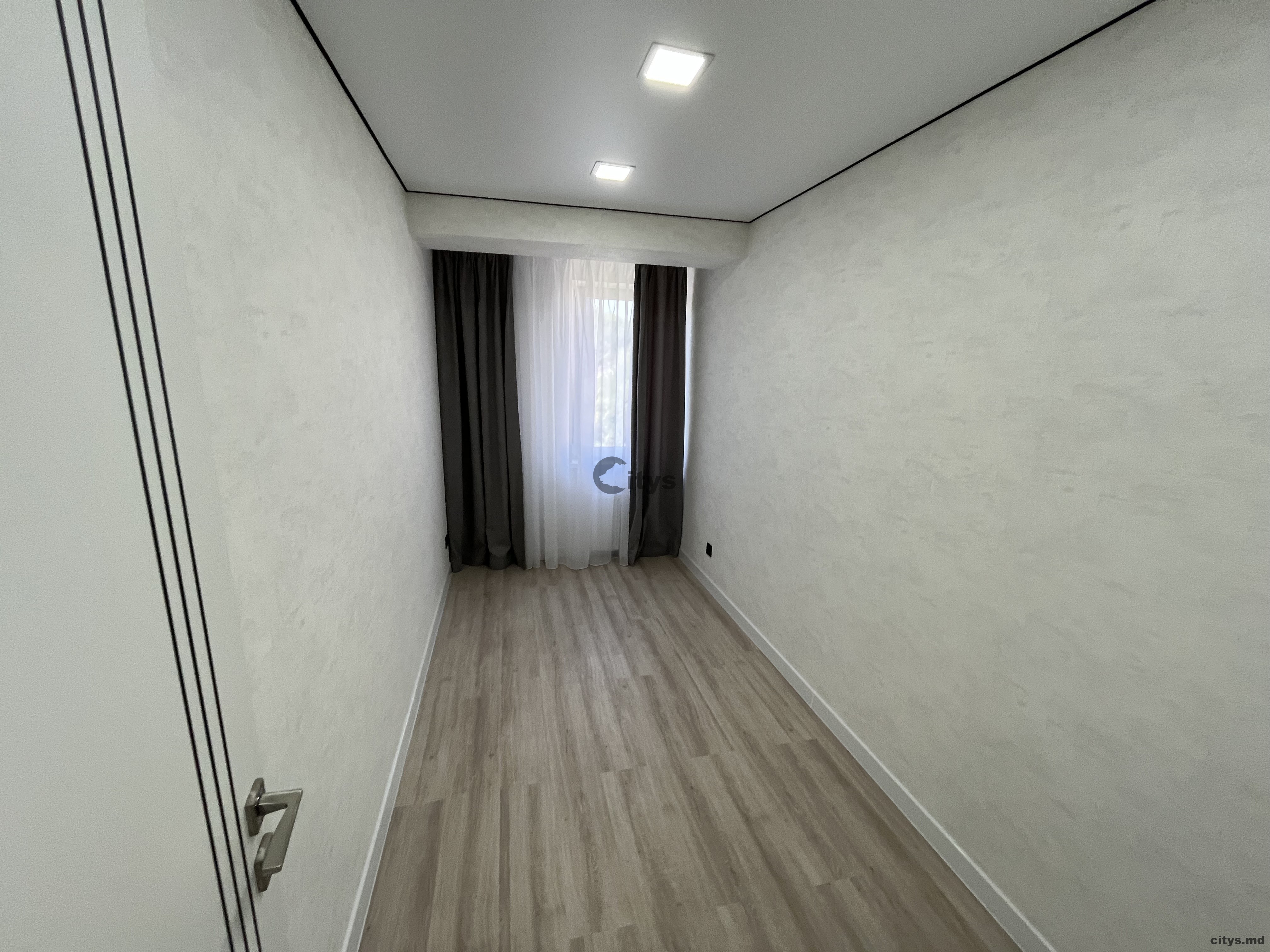 Apartament cu 3 camere, 105m², Buiucani, Calea Ieșilor photo 7 - citys.md Apartament cu 3 camere, 105m², Buiucani, Calea Ieșilor photo 6