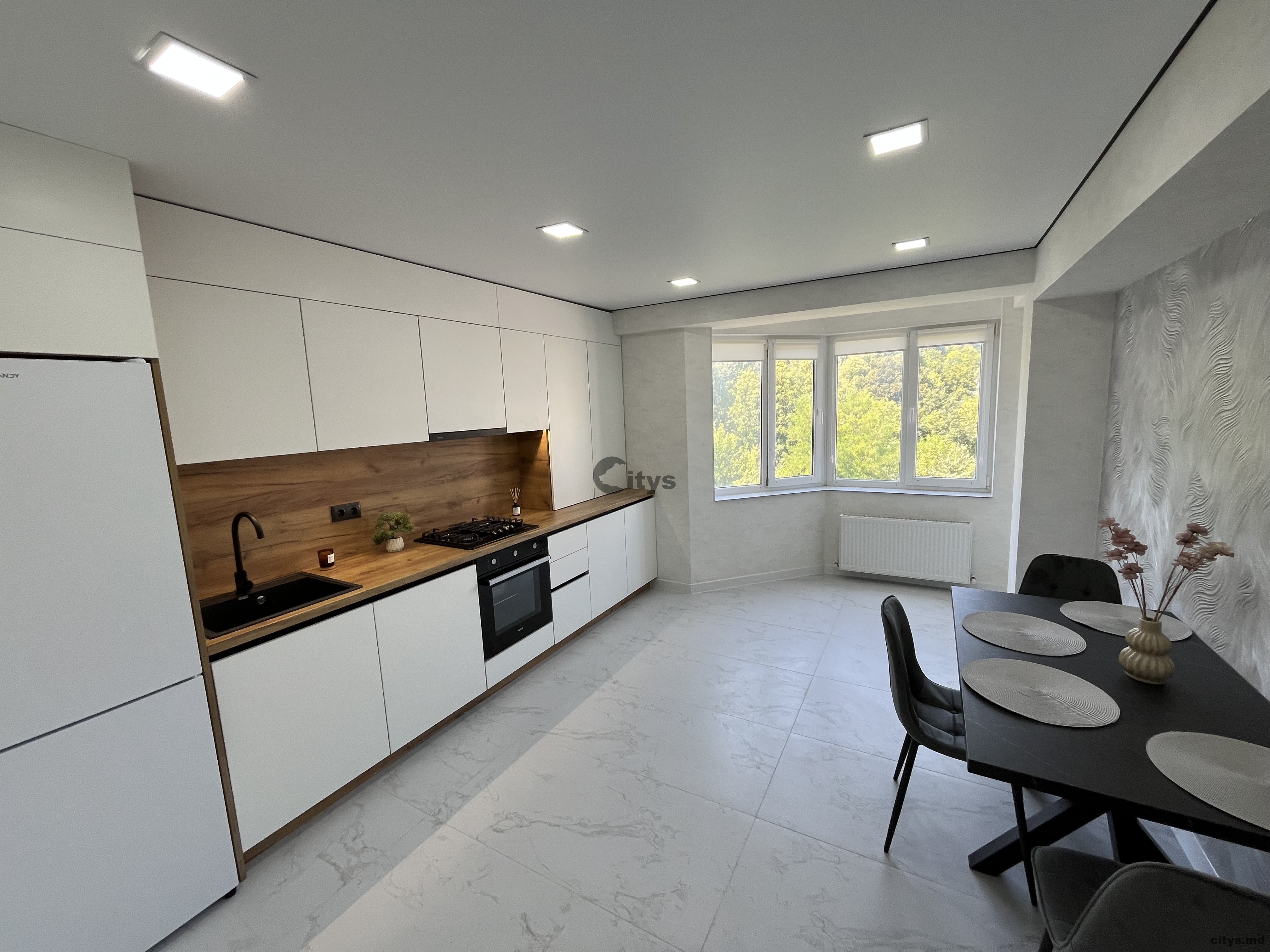 Apartament cu 3 camere, 105m², Buiucani, Calea Ieșilor photo 4 - citys.md Apartament cu 3 camere, 105m², Buiucani, Calea Ieșilor photo 3