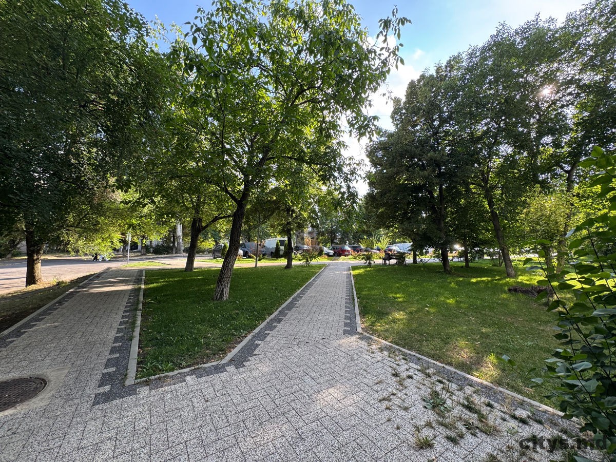 Apartament cu 2 camere, 55m², str. Matei Basarab photo 0