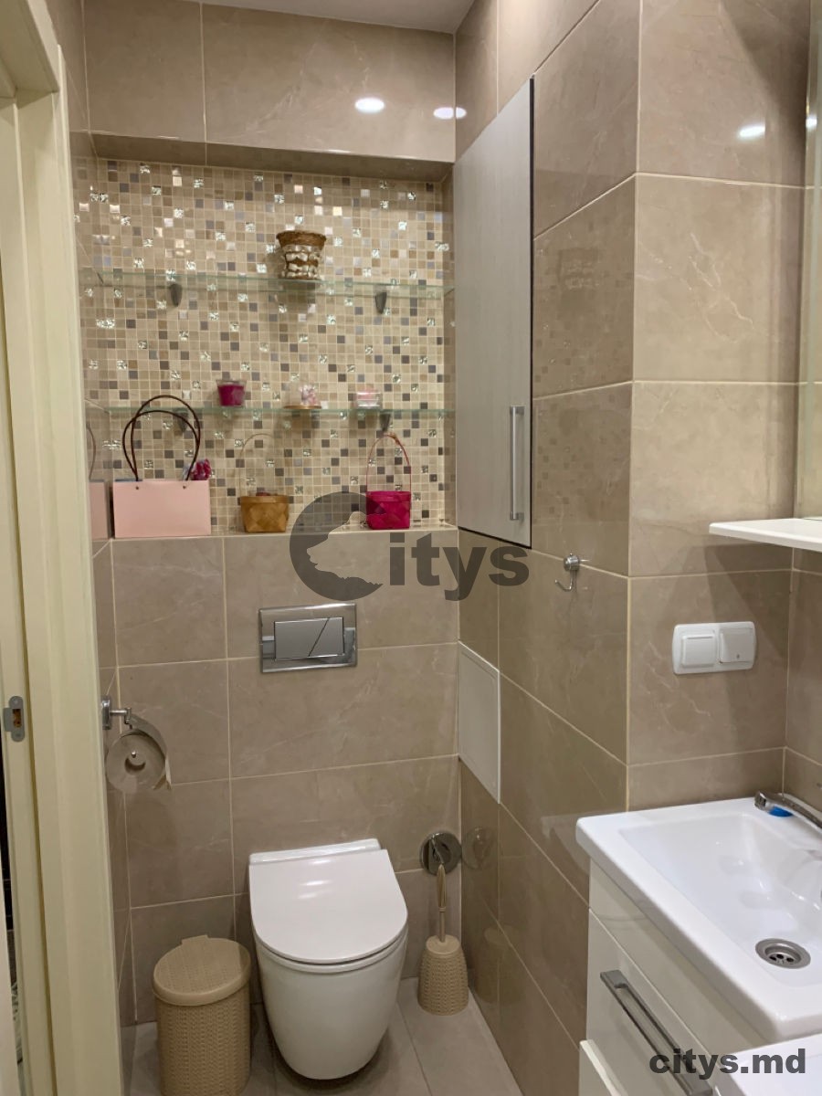 сдается-2-х комнатная квартира, 65м², центр, Alexei Sciusev photo 9 - citys.md сдается-2-х комнатная квартира, 65м², центр, Alexei Sciusev photo 8