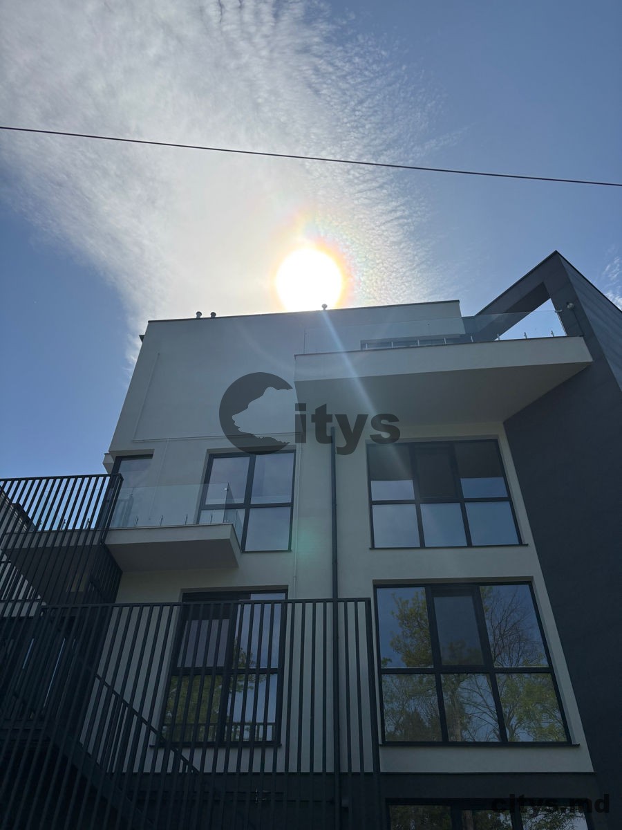 Chirie-Apartament cu 3 camere, 220m², Тимиш photo 9