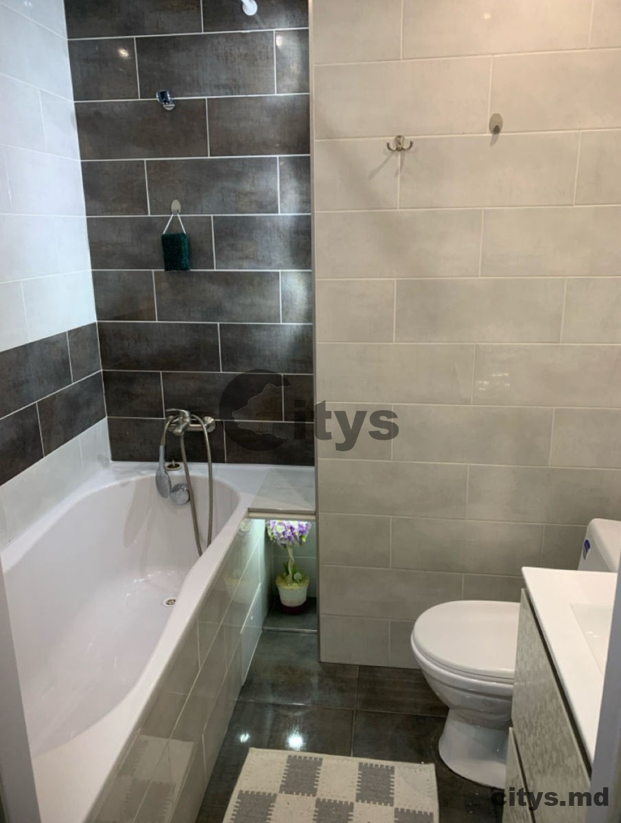 Apartament cu 2 camere, 65m², str. Nikolai Zelinski photo 5