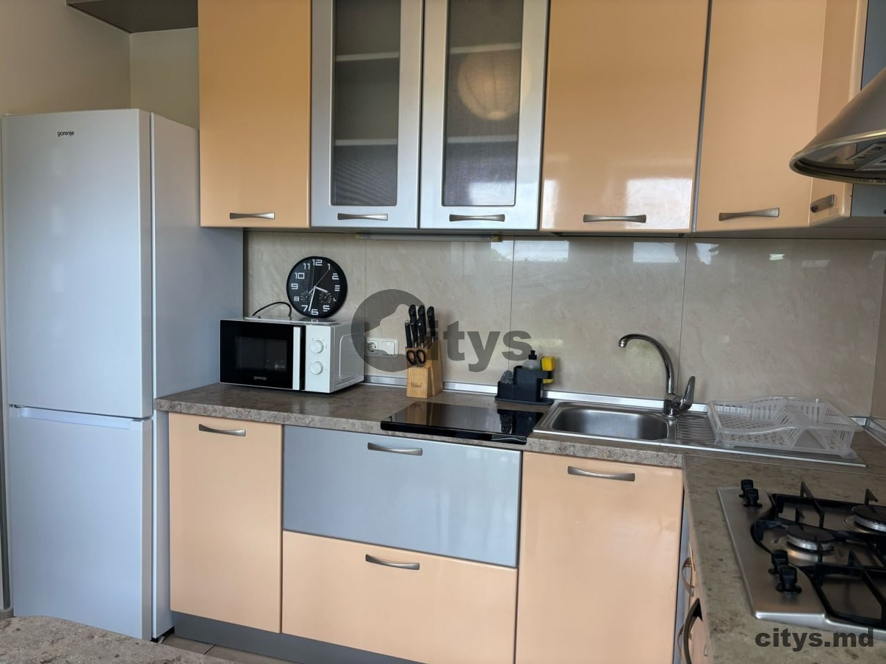 Chirie-Apartament cu 2 camere, 100m²,Telecentru, Георге Асаки photo 3