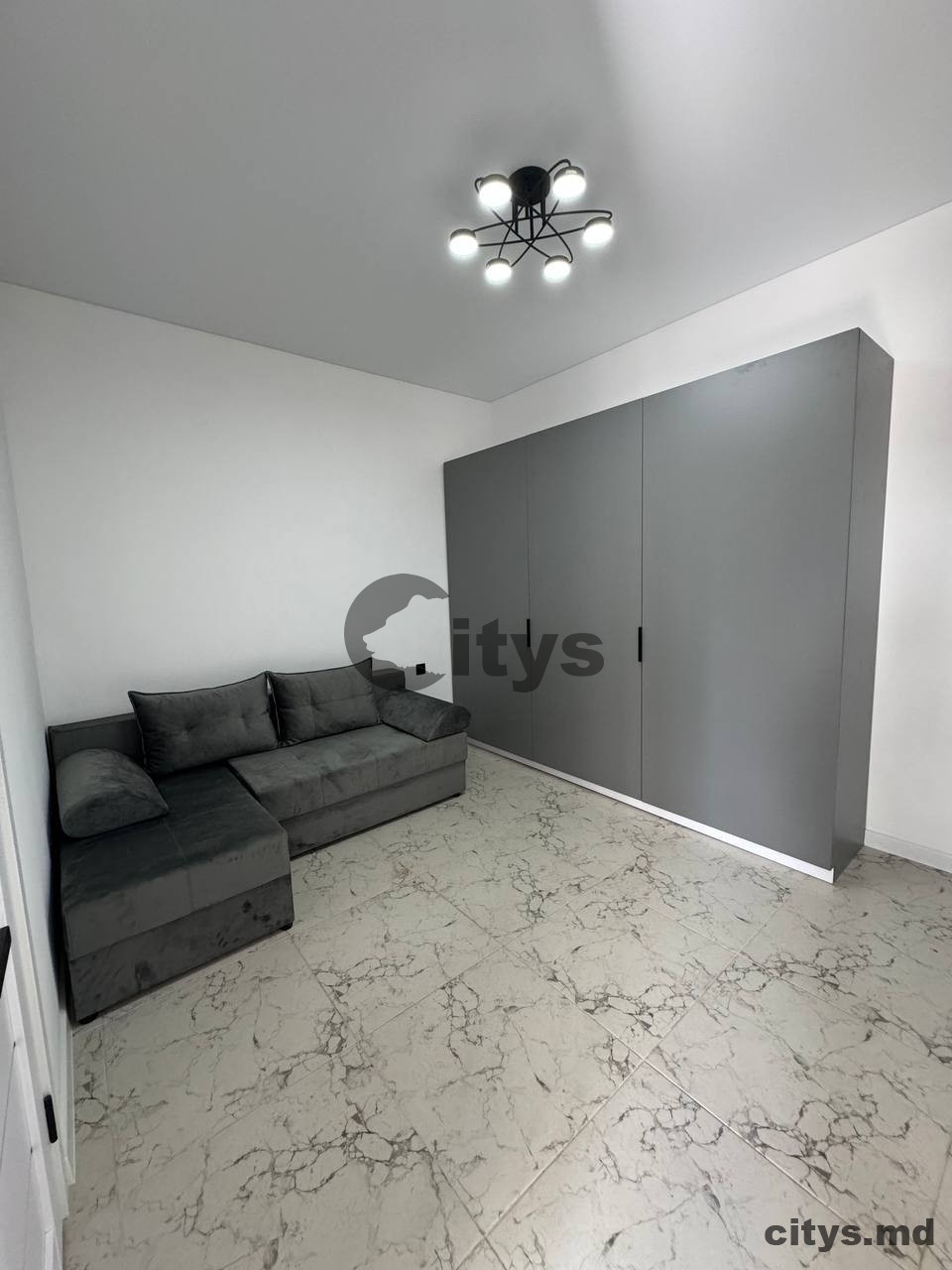Apartament cu 1 cameră, 37m², bd. Decebal photo 4