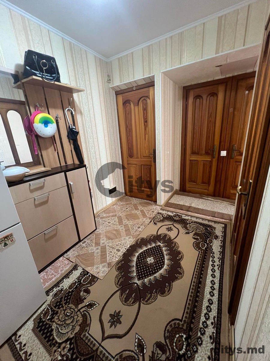 Apartament cu 3 camere, 53m², Buiucani , Ioana Radu photo 2