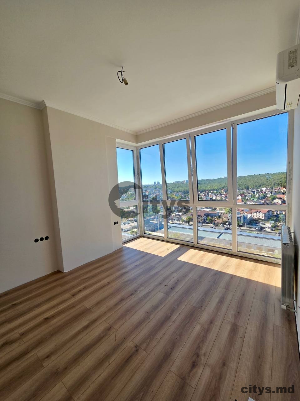 Apartament cu 3 camere, 77m², Buiucani, Ion Buzdugan photo 1 - citys.md Apartament cu 3 camere, 77m², Buiucani, Ion Buzdugan photo 0