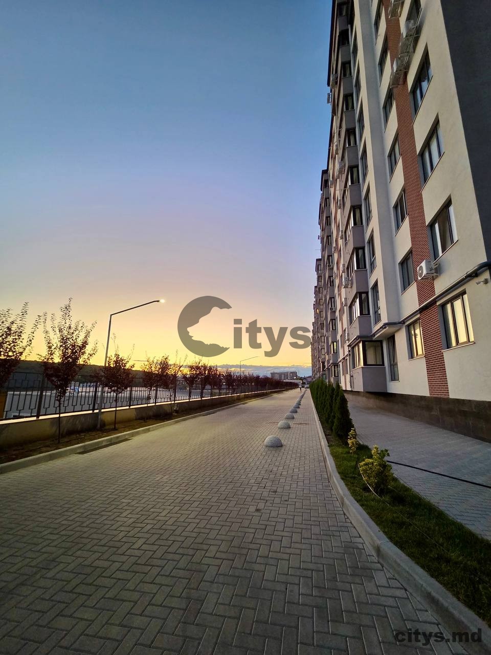 Apartament cu 3 camere, 77m², Buiucani, Ion Buzdugan photo 18 - citys.md Apartament cu 3 camere, 77m², Buiucani, Ion Buzdugan photo 17