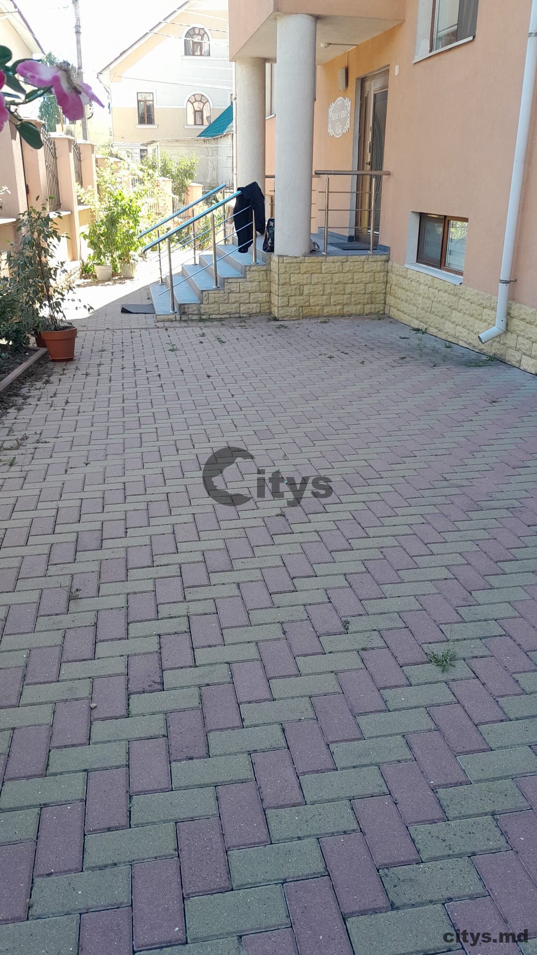 chirie-Apartament cu 2 camere, Riscani 75m², Андрея Доги photo 2