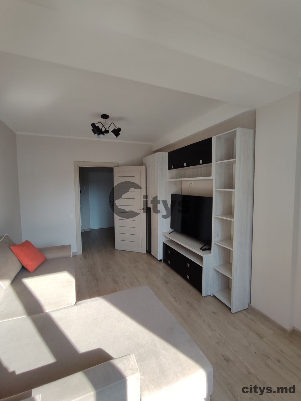 Chirie-Apartament cu 1 cameră, 39m², Botanica. bd. Cuza Vodă photo 4 - citys.md Chirie-Apartament cu 1 cameră, 39m², Botanica. bd. Cuza Vodă photo 3