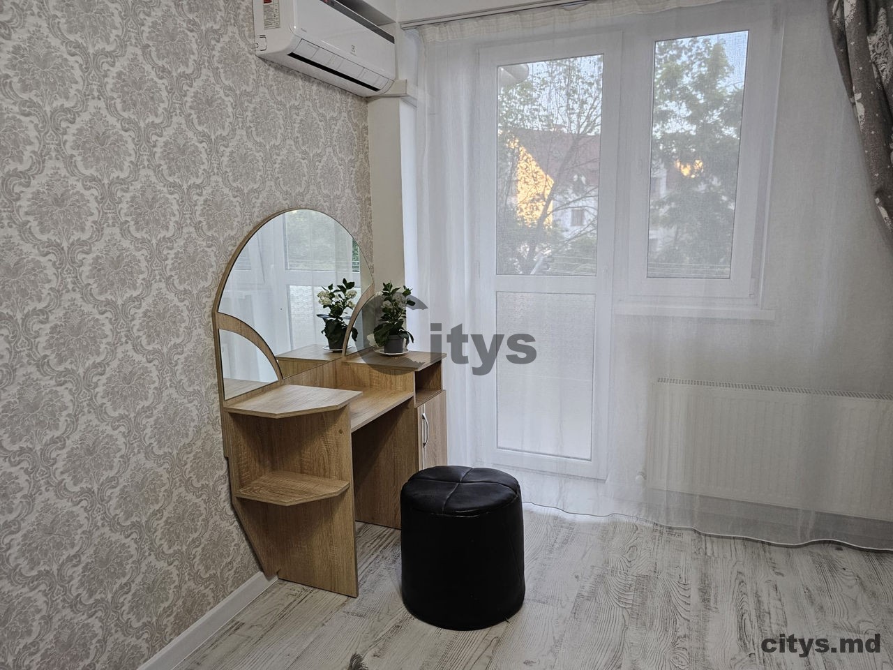 Chirie-Apartament cu 3 camere, 81m², Centru.str. Gheorghe Cașu photo 8 - citys.md Chirie-Apartament cu 3 camere, 81m², Centru.str. Gheorghe Cașu photo 7