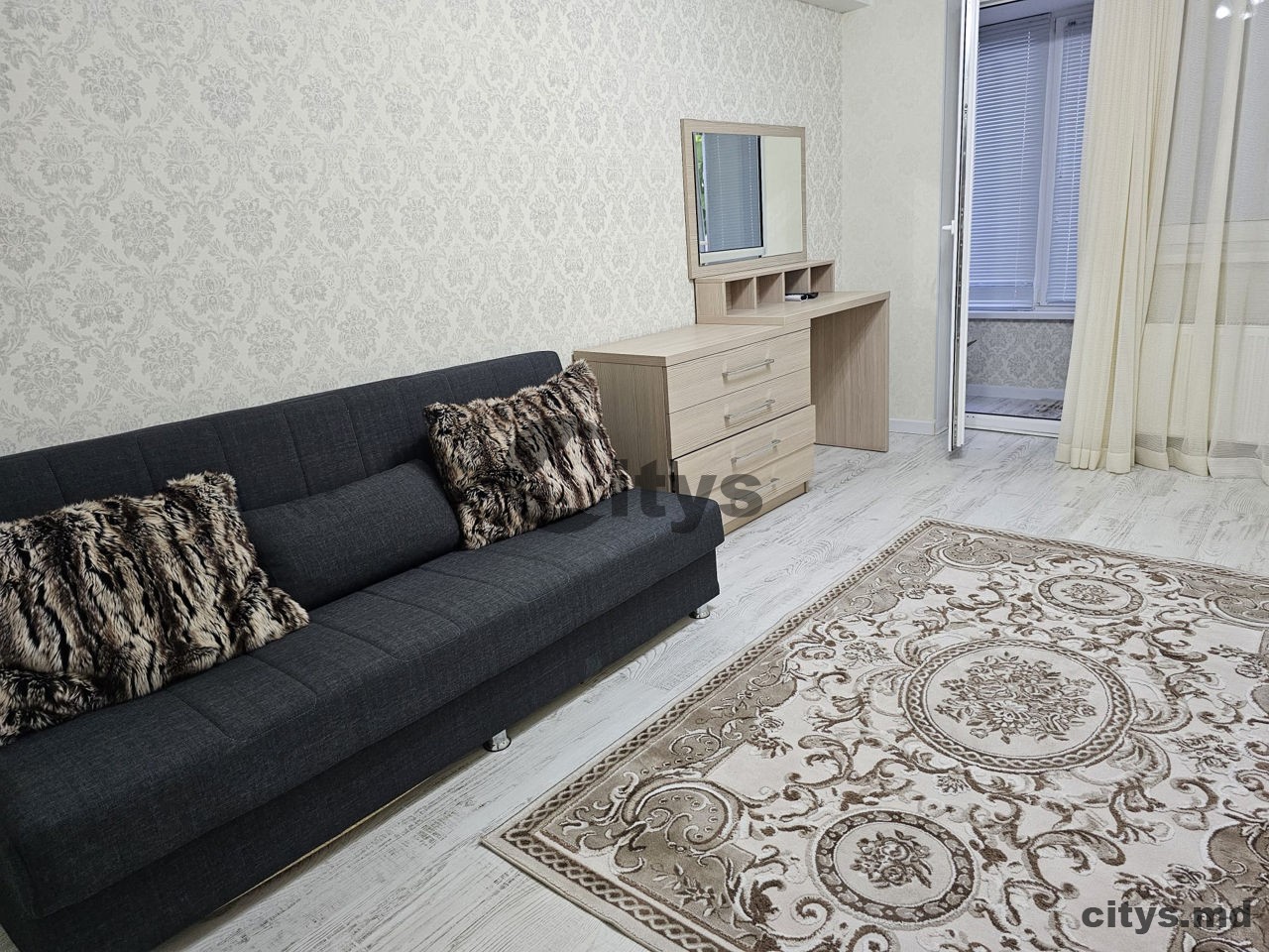 Chirie-Apartament cu 3 camere, 81m², Centru.str. Gheorghe Cașu photo 10 - citys.md Chirie-Apartament cu 3 camere, 81m², Centru.str. Gheorghe Cașu photo 9