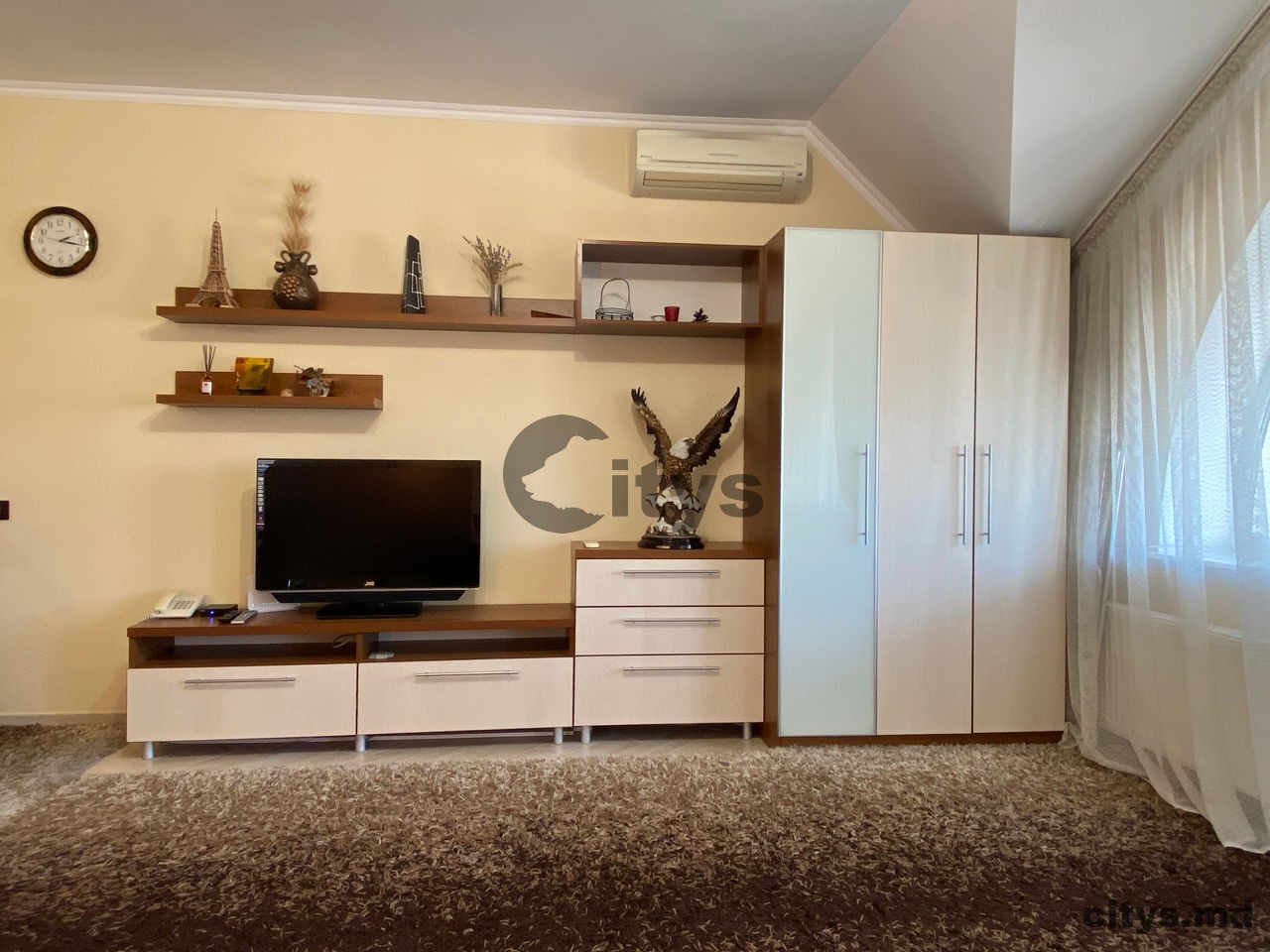 chirie-Apartament cu 1 cameră, Centru 40m², București photo 7 - citys.md chirie-Apartament cu 1 cameră, Centru 40m², București photo 6