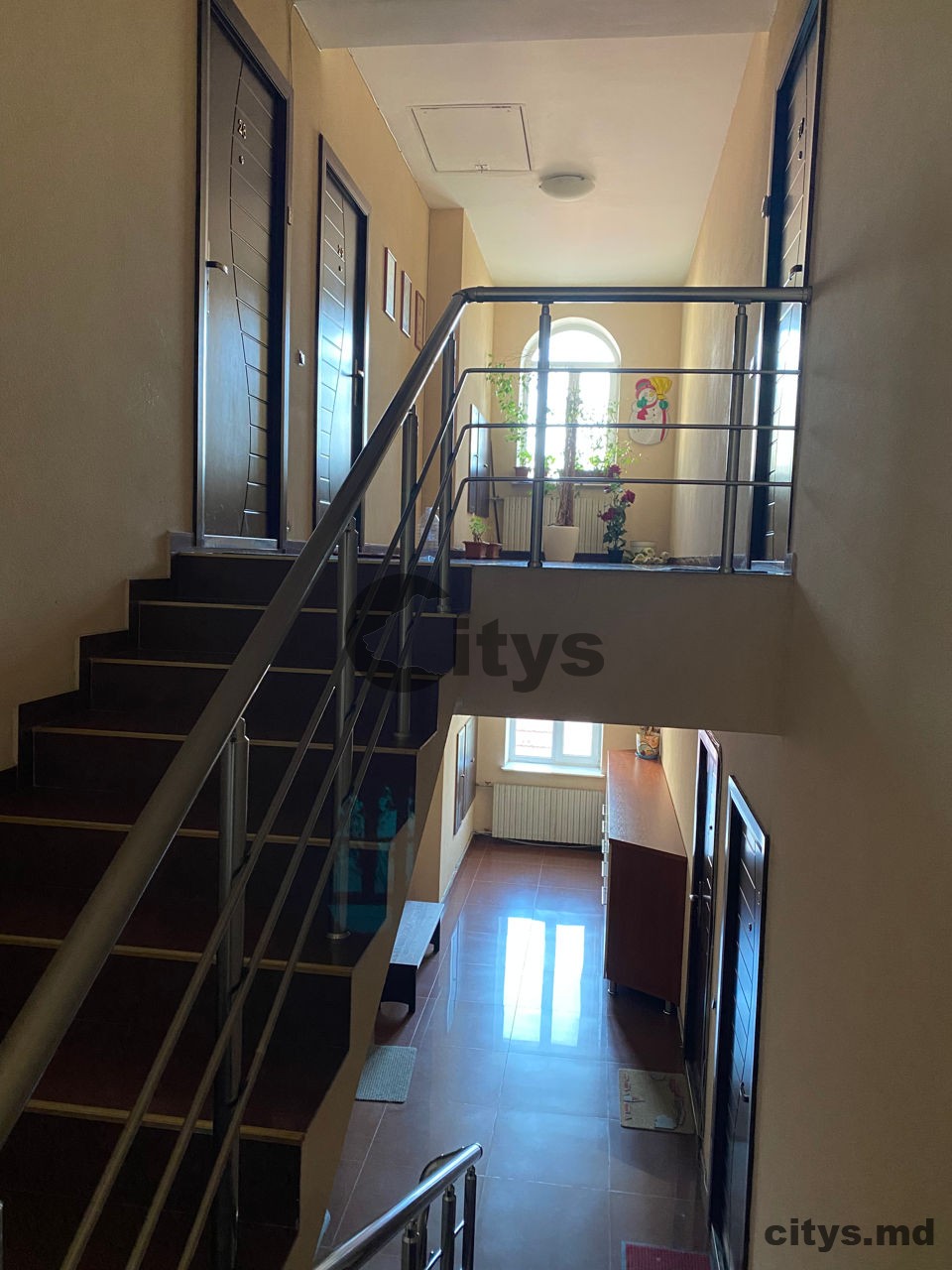 chirie-Apartament cu 1 cameră, Centru 40m², București photo 10 - citys.md chirie-Apartament cu 1 cameră, Centru 40m², București photo 9