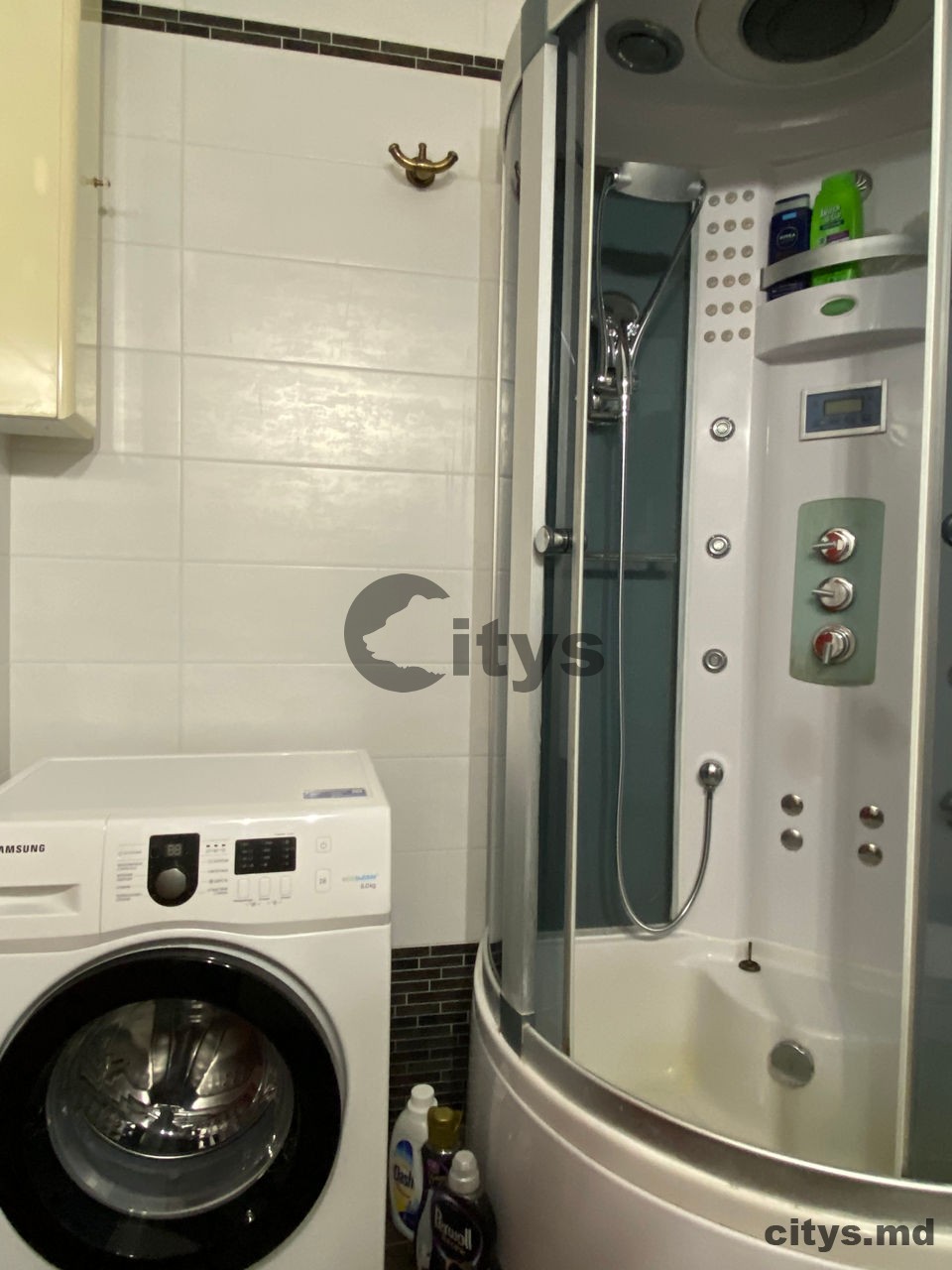 chirie-Apartament cu 1 cameră, Centru 40m², București photo 8 - citys.md chirie-Apartament cu 1 cameră, Centru 40m², București photo 7