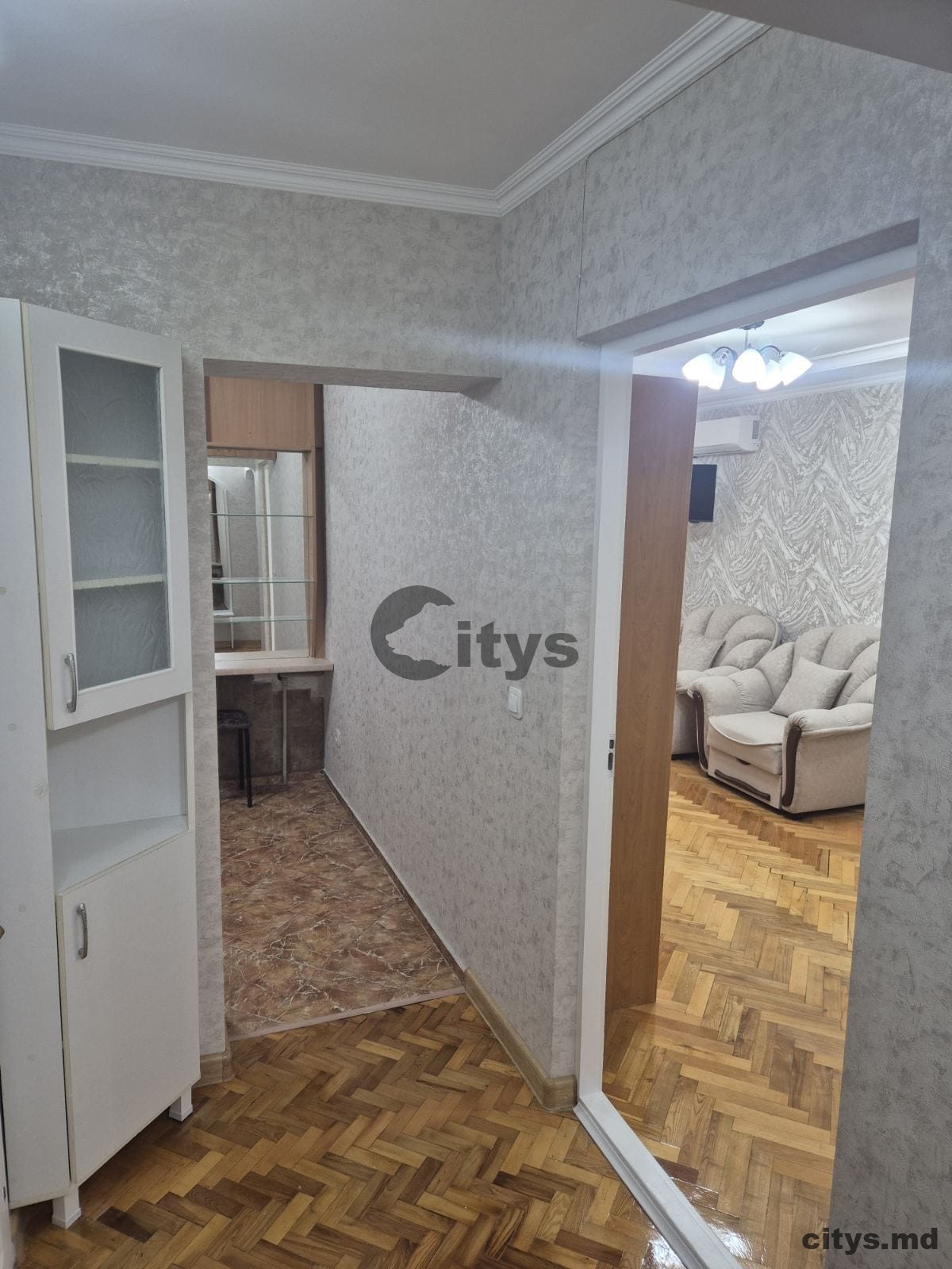 Chirie-Apartament cu 2 camere, 35m²,Botanica, Cuza Vodă photo 11 - citys.md Chirie-Apartament cu 2 camere, 35m²,Botanica, Cuza Vodă photo 10