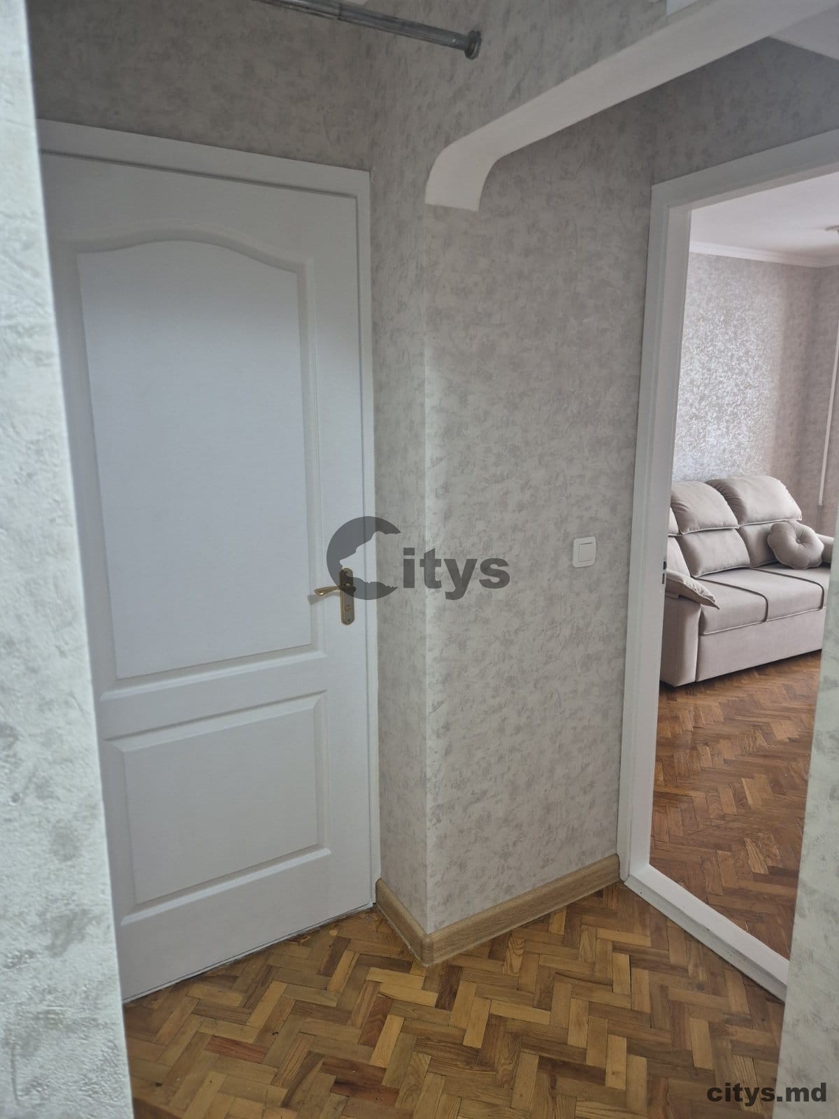 Chirie-Apartament cu 2 camere, 35m²,Botanica, Cuza Vodă photo 10 - citys.md Chirie-Apartament cu 2 camere, 35m²,Botanica, Cuza Vodă photo 9