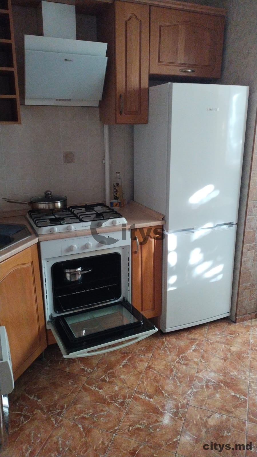 Chirie-Apartament cu 2 camere, 35m²,Botanica, Cuza Vodă photo 5 - citys.md Chirie-Apartament cu 2 camere, 35m²,Botanica, Cuza Vodă photo 4