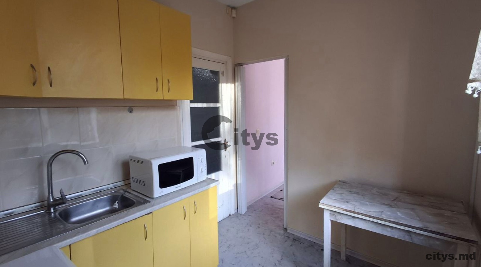 Продается-2-х комнатная квартира, 30м², рышкановка,Branistii photo 6 - citys.md Продается-2-х комнатная квартира, 30м², рышкановка,Branistii photo 5