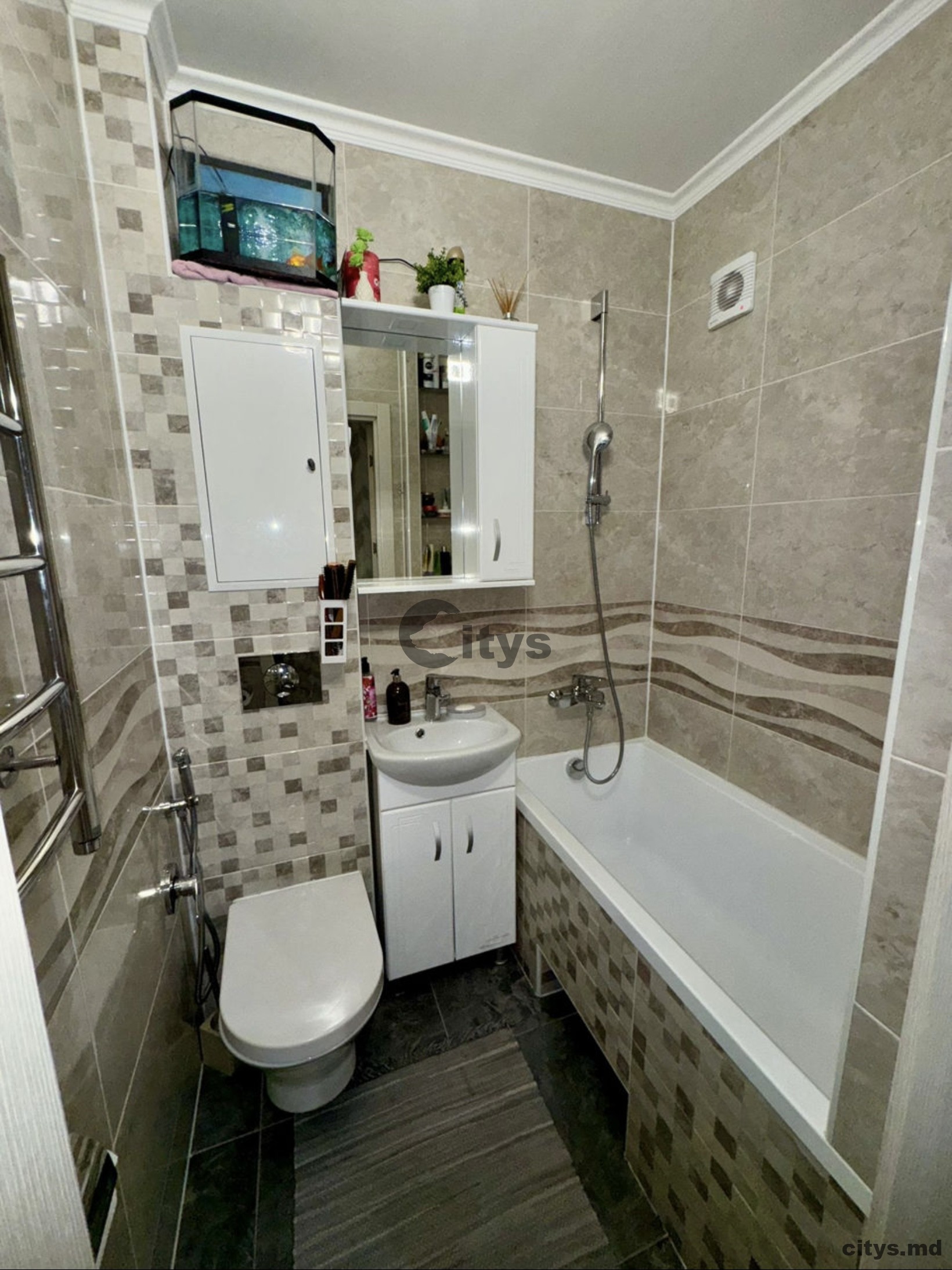 Se vinde-Apartament cu 2 camere, 38m², Telecentru,Ialoveni photo 9 - citys.md Se vinde-Apartament cu 2 camere, 38m², Telecentru,Ialoveni photo 8