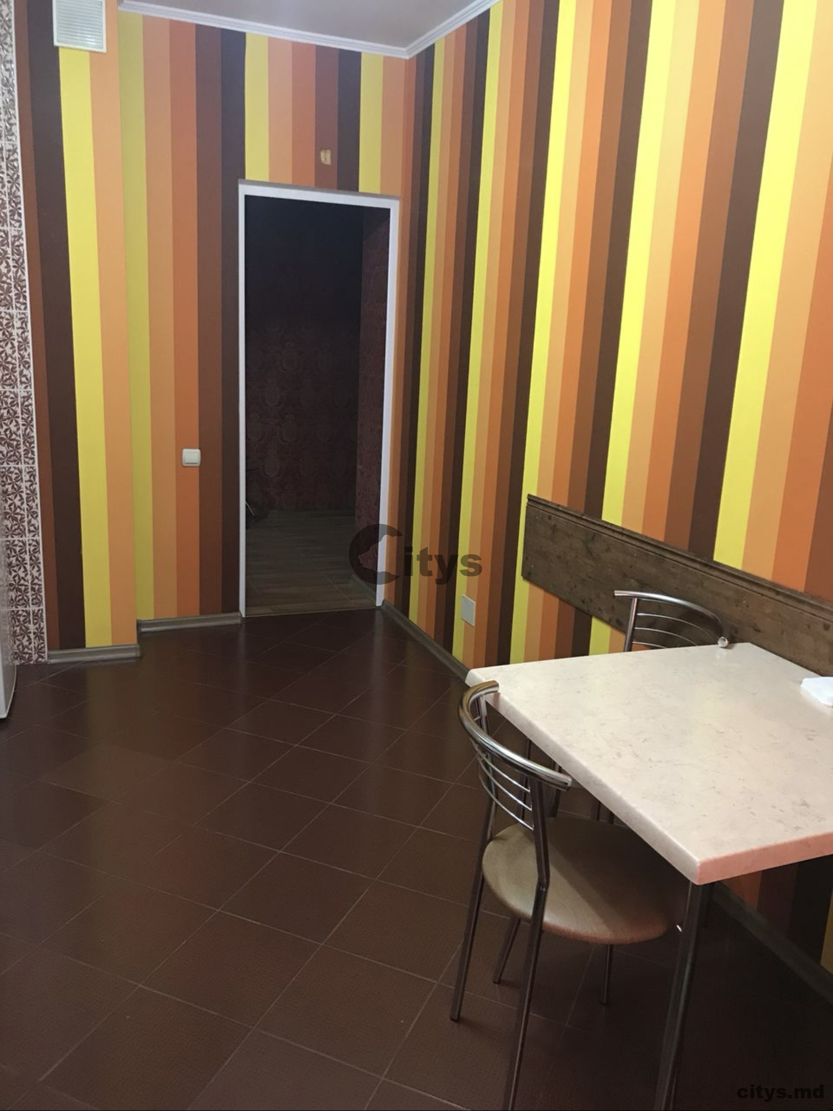 Chirie-Apartament cu 1 cameră, 50m², Centru,Vasile Docuceaev photo 4 - citys.md Chirie-Apartament cu 1 cameră, 50m², Centru,Vasile Docuceaev photo 3