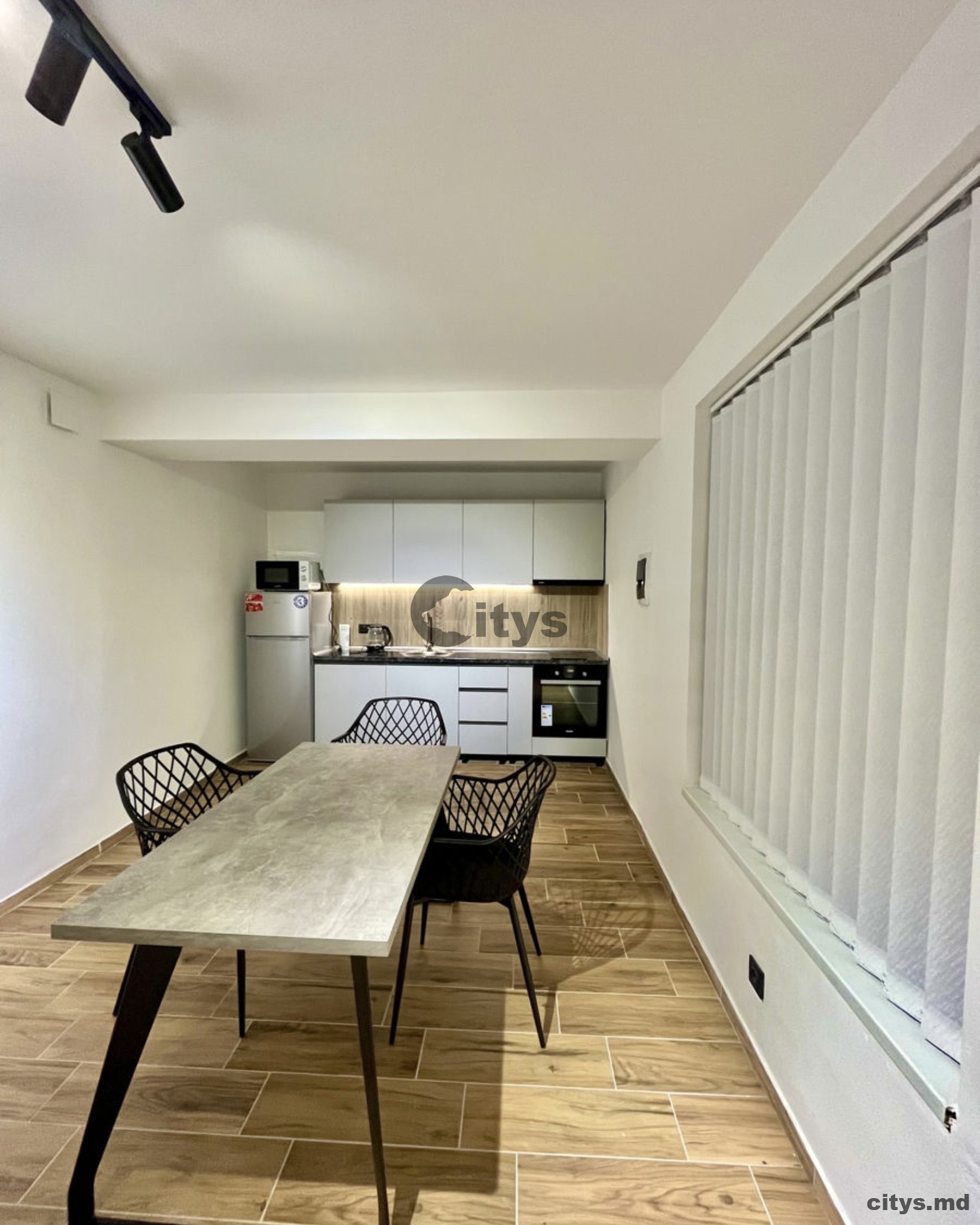 Chirie-Apartament cu 1 cameră, 40m²,Telecentru, Sprîncenoaia photo 1