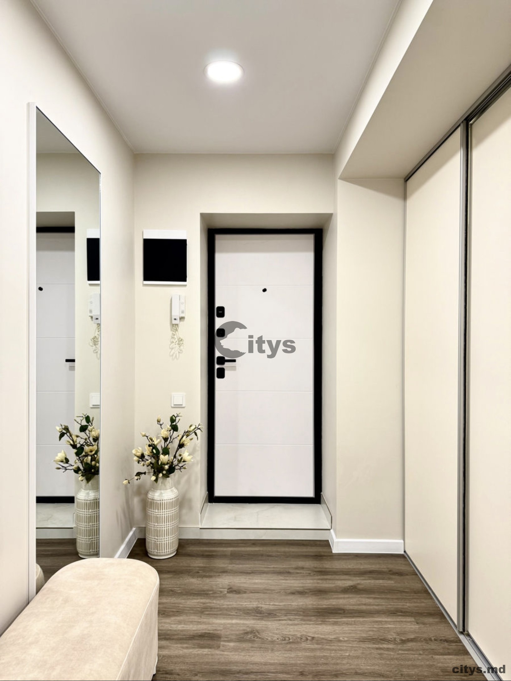 Se vinde-Apartament cu 2 camere, 65m², Botanica-Plaiului photo 3 - citys.md Se vinde-Apartament cu 2 camere, 65m², Botanica-Plaiului photo 2